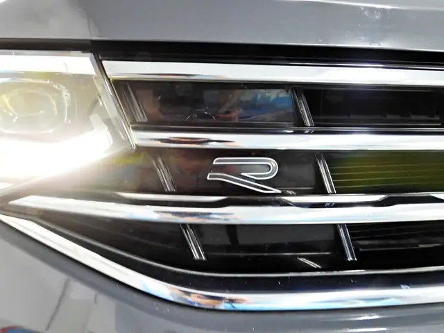 Volkswagen Tiguan view 11