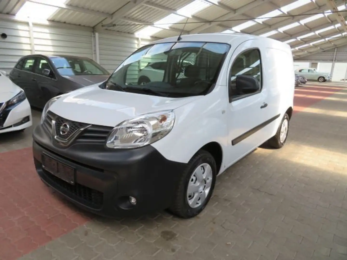 Nissan NV250 Kastenwagen L2H1 2,2t Comfort Blanc - 2