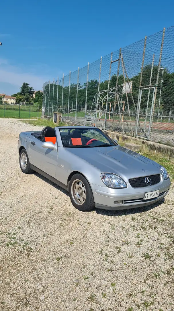 Mercedes-Benz SLK 200 - 1