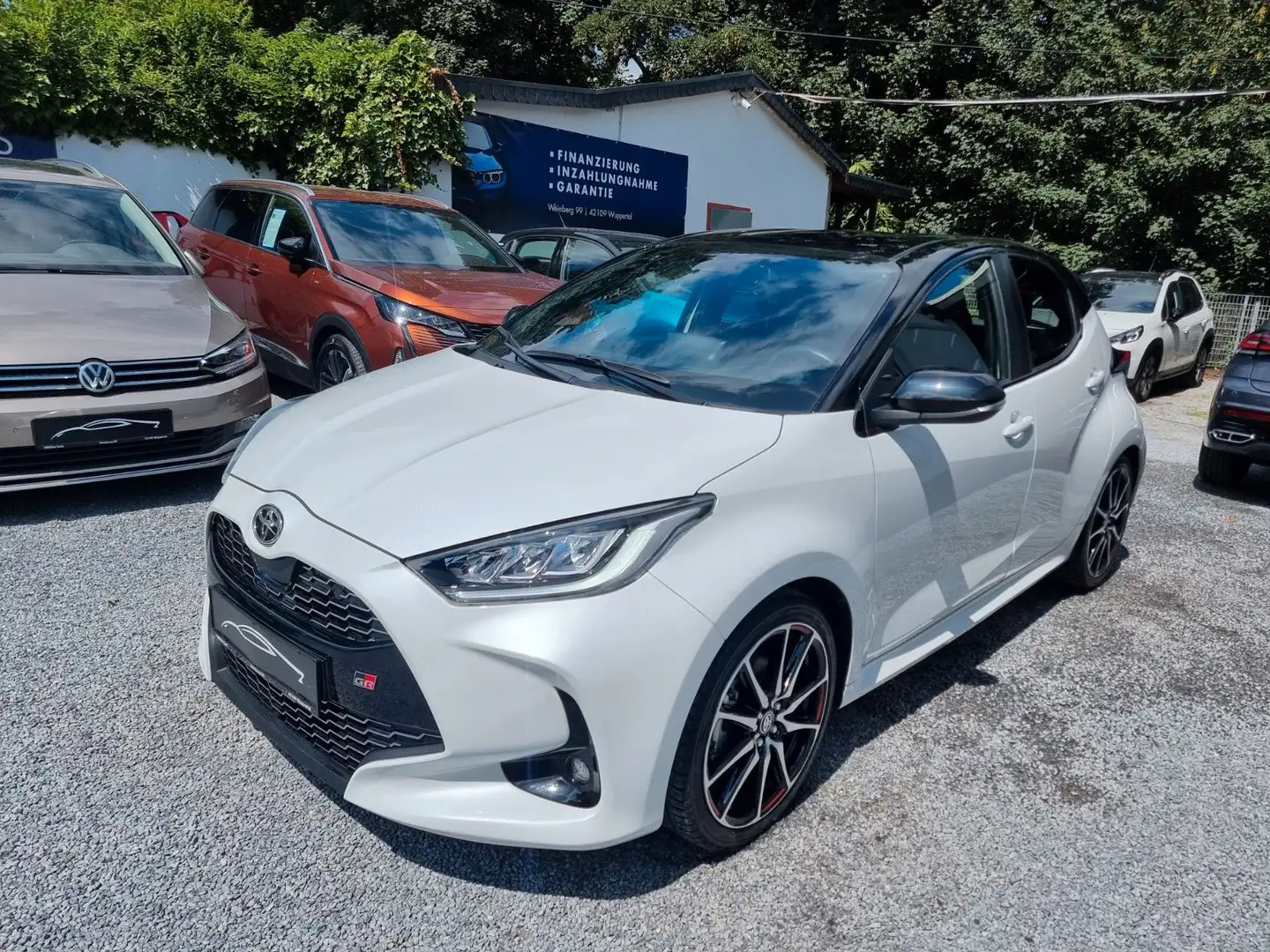 Toyota Yaris 1.5 GR Sport  HEADUP / NAVI / AUTOM./LED Blanc - 2