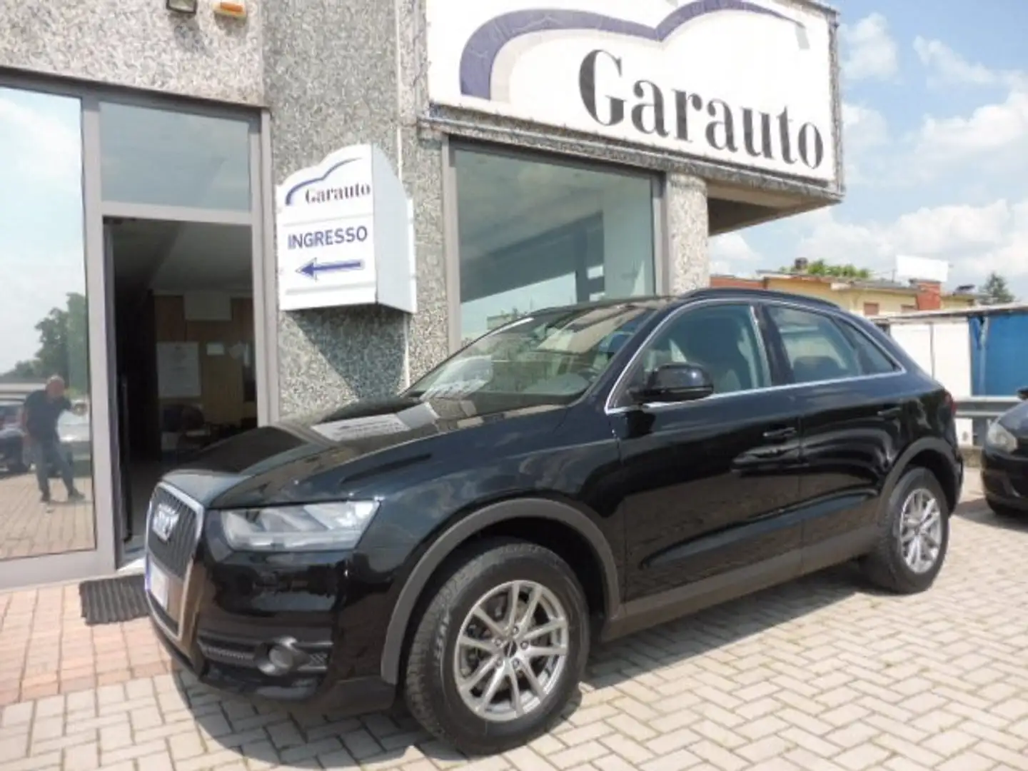 Audi Q3 Q3 2.0 tdi Business 140cv PromoFin Schwarz - 1
