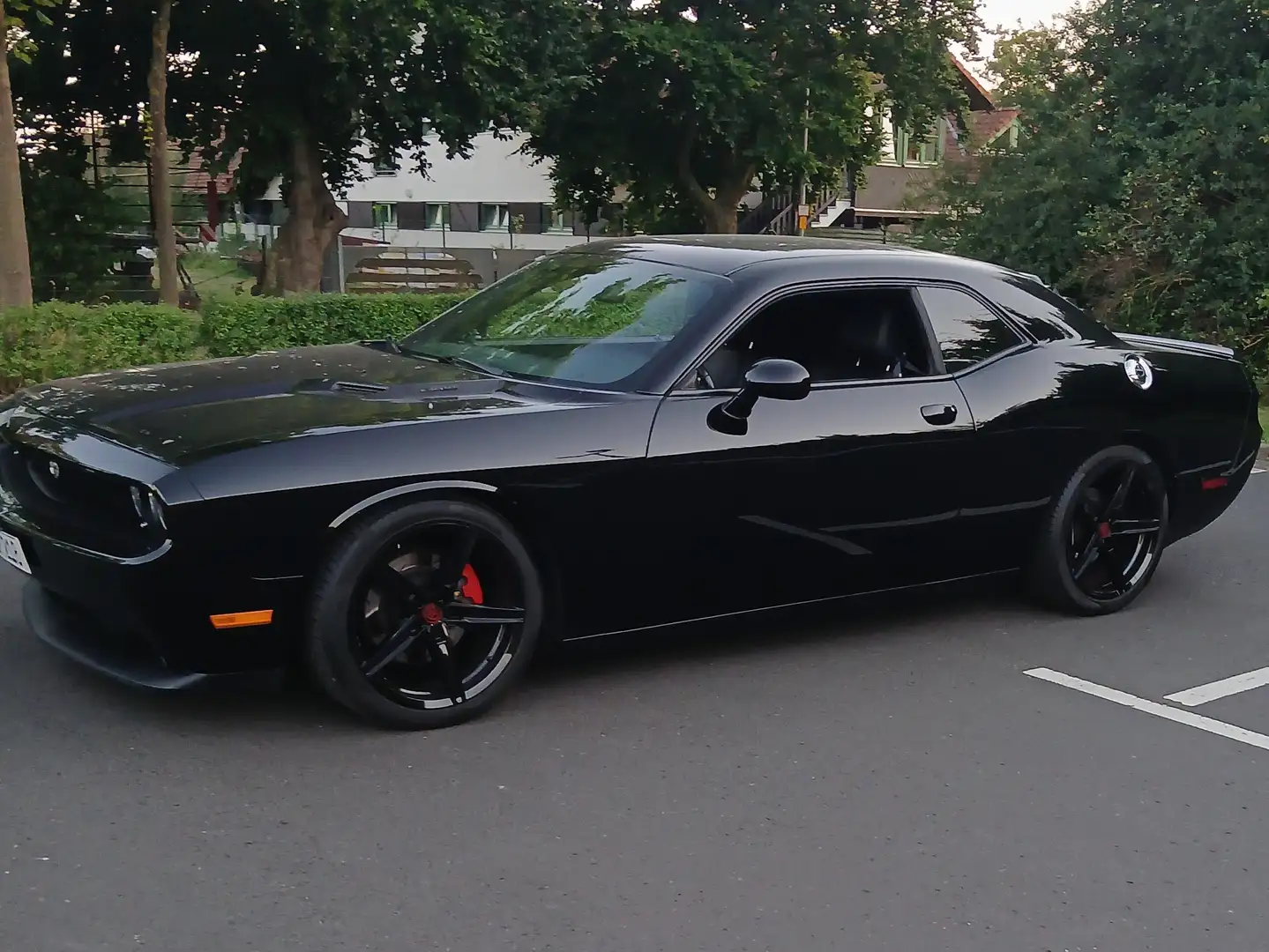 Dodge Challenger R/T 5.7 Schwarz - 1