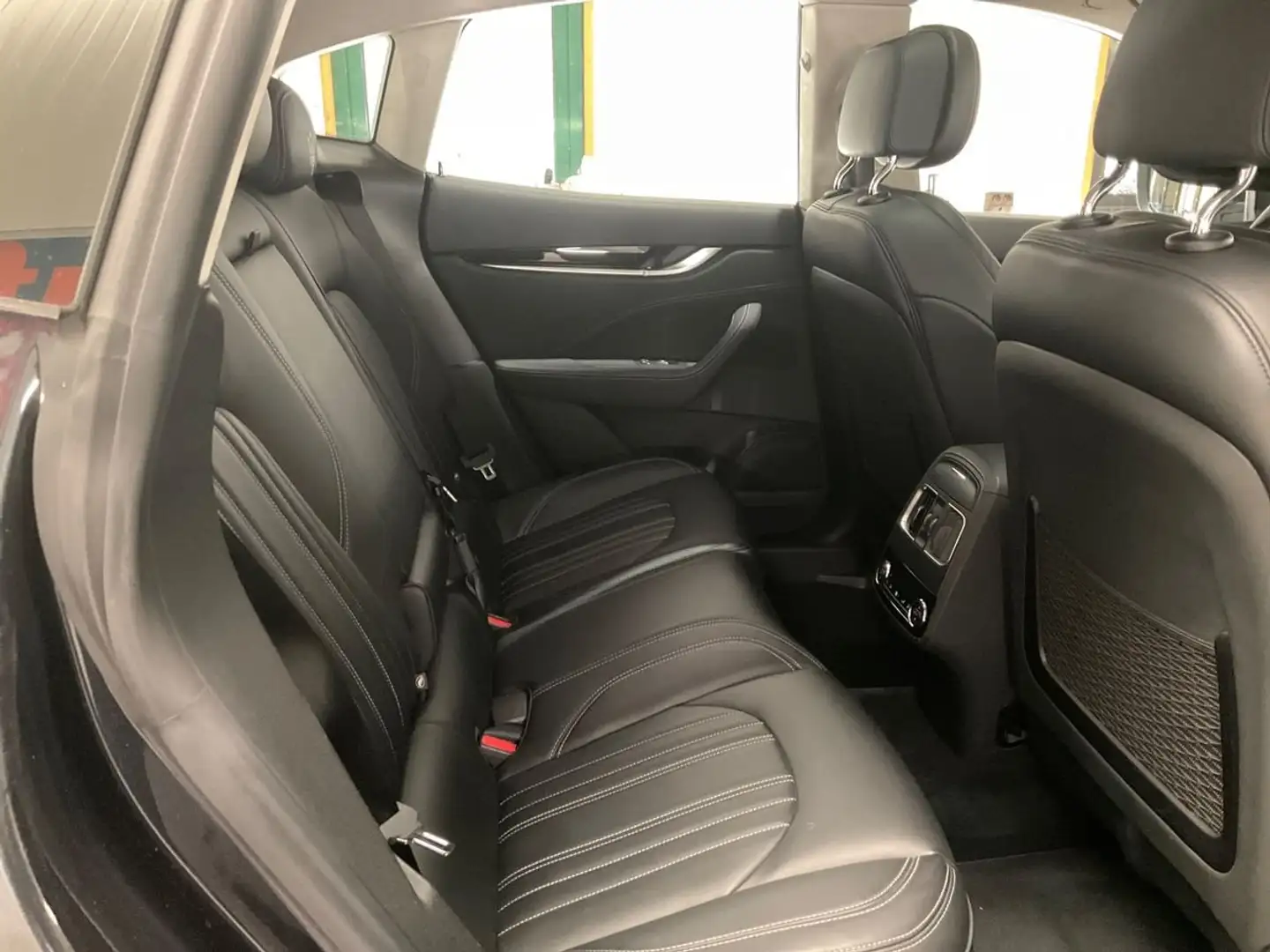 Maserati Levante Levante+Q4 Schwarz - 2