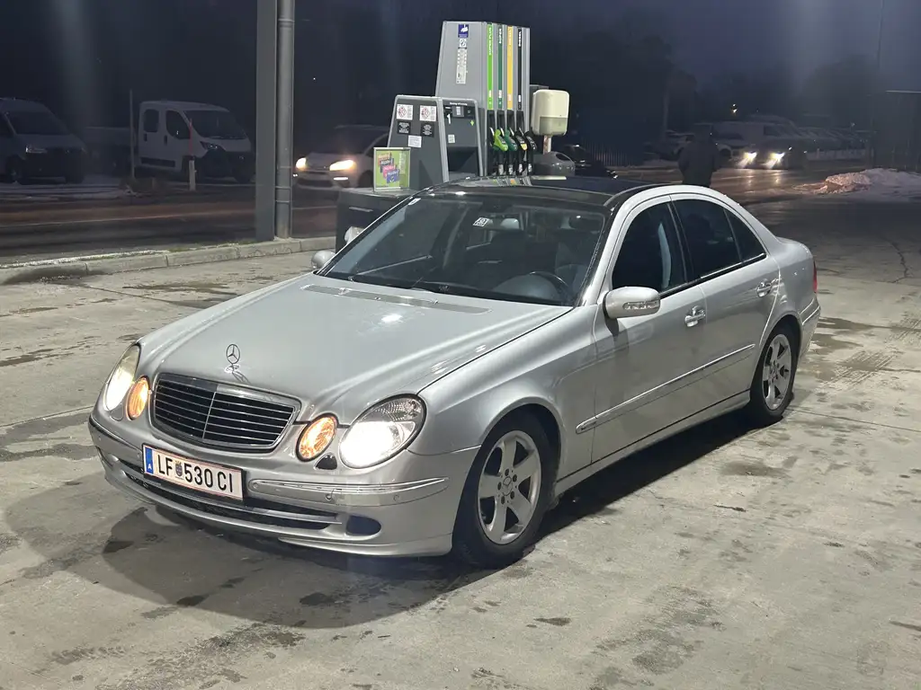 Mercedes-Benz E 320 2003 из Европы — купить под ключ