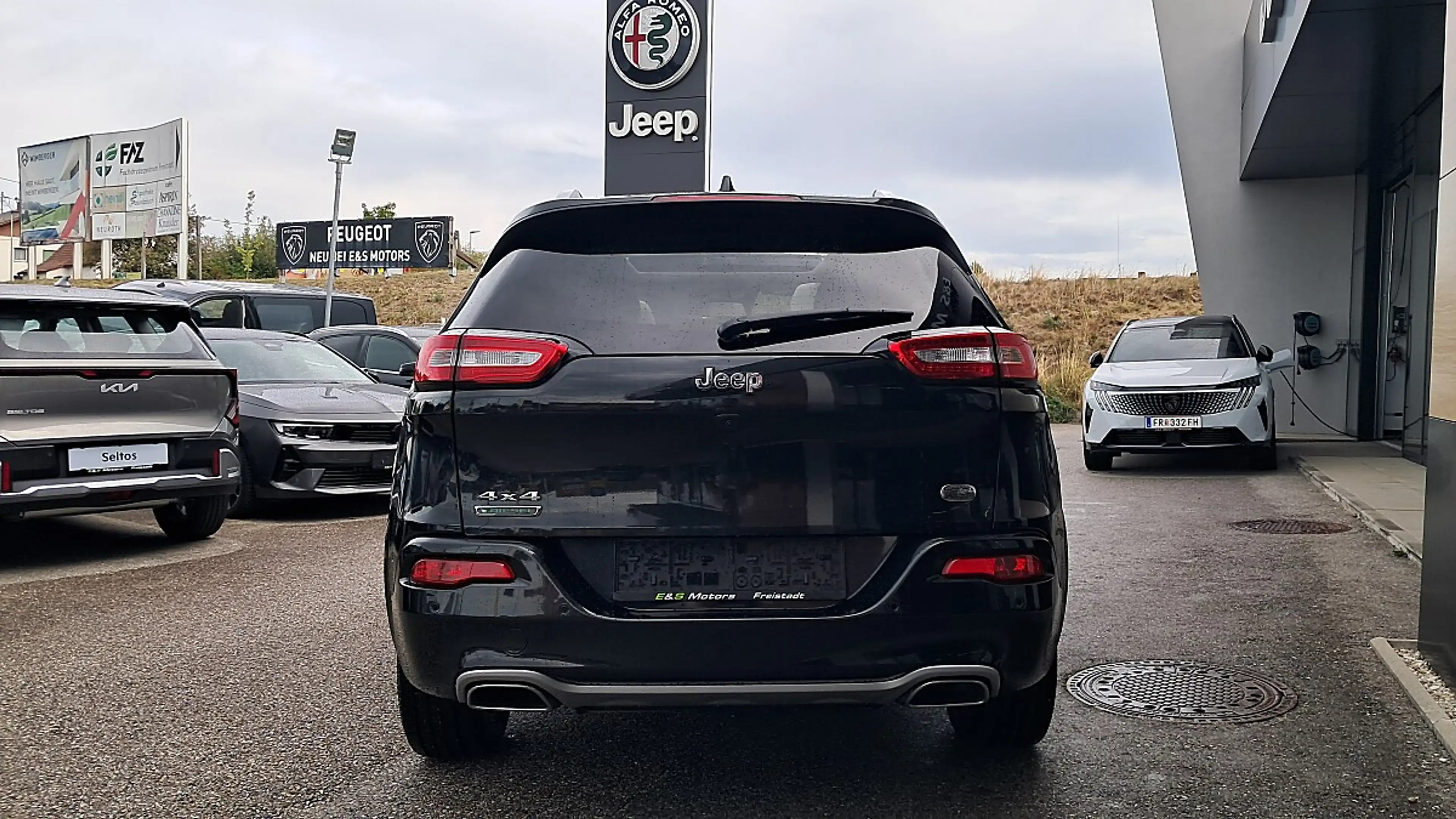Jeep Cherokee 2,2 MultiJet II AWD Overland Aut. — photo 5