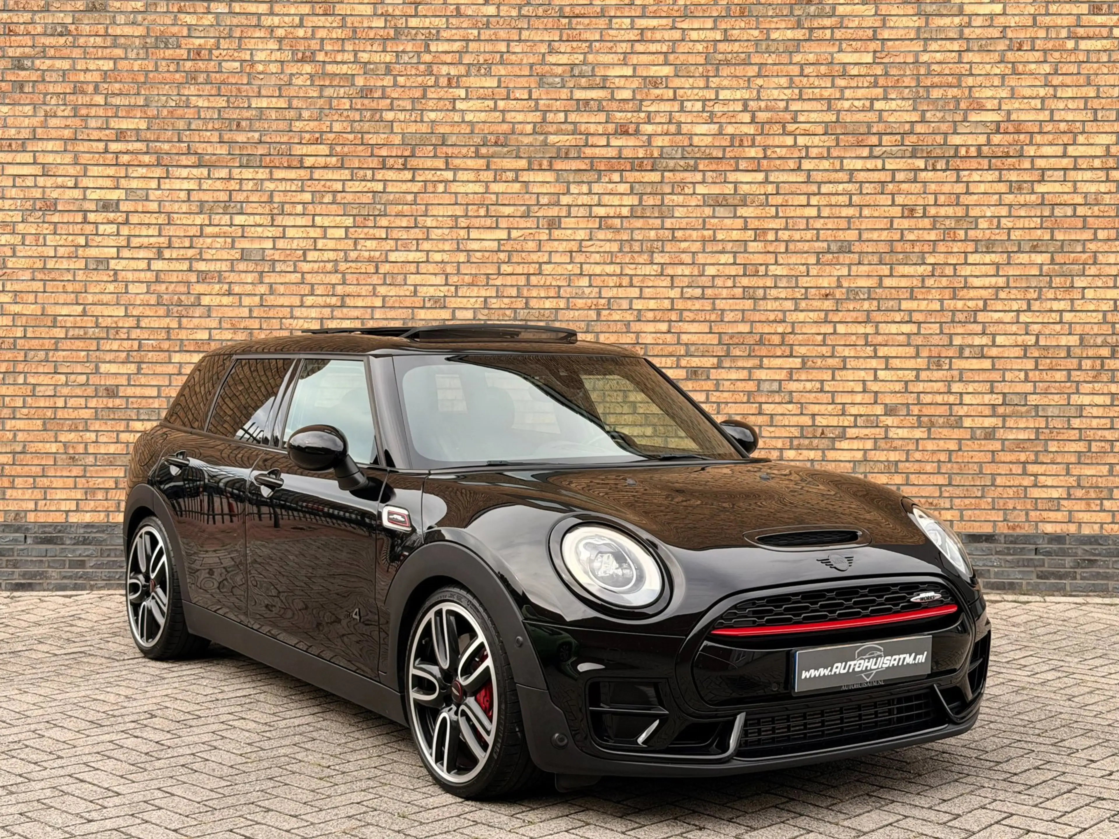 MINI John Cooper Works Clubman 2.0 ALL4 Pano Keyle Apple Pdc — photo 12