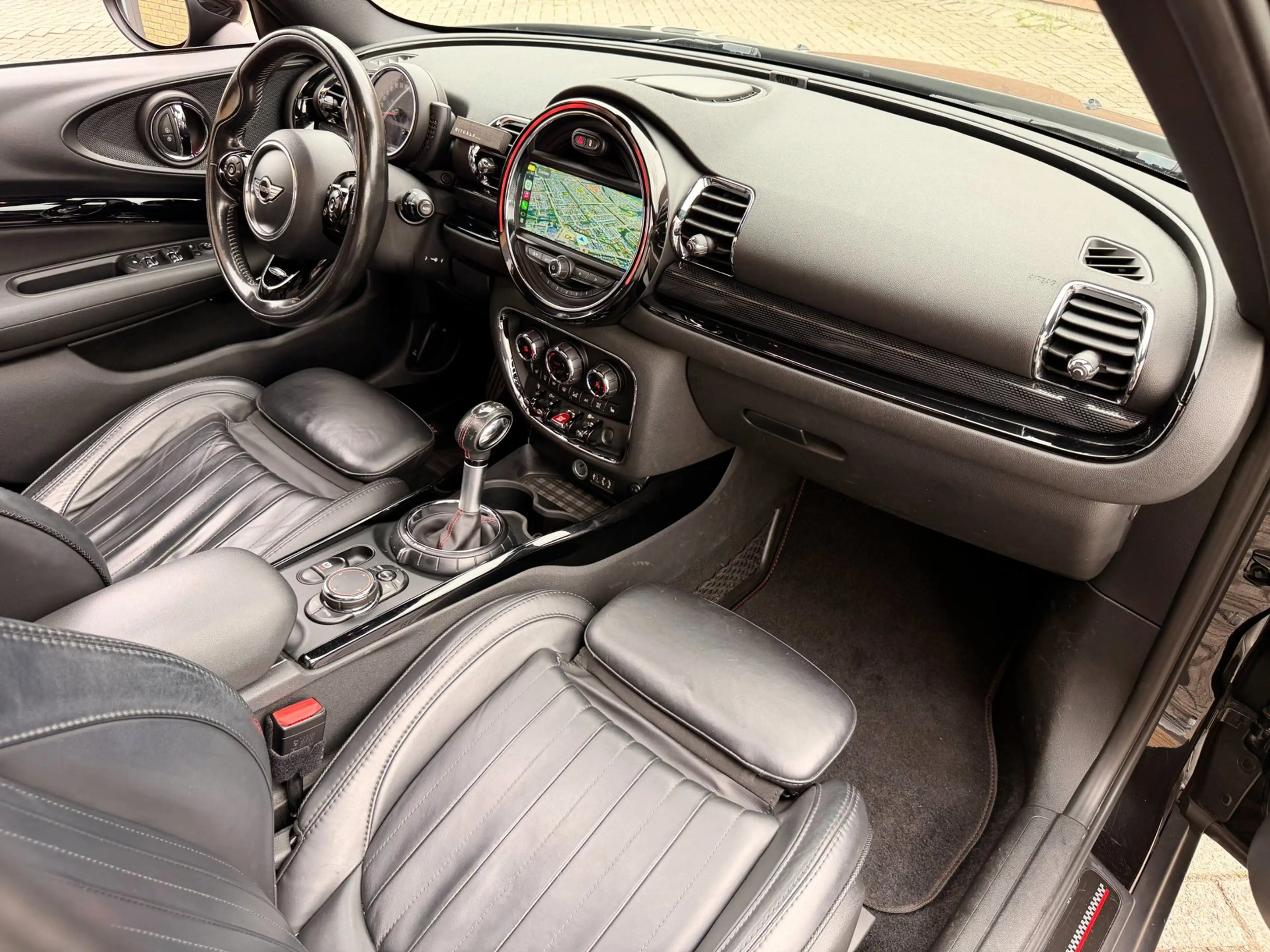 MINI John Cooper Works Clubman 2.0 ALL4 Pano Keyle Apple Pdc — photo 13