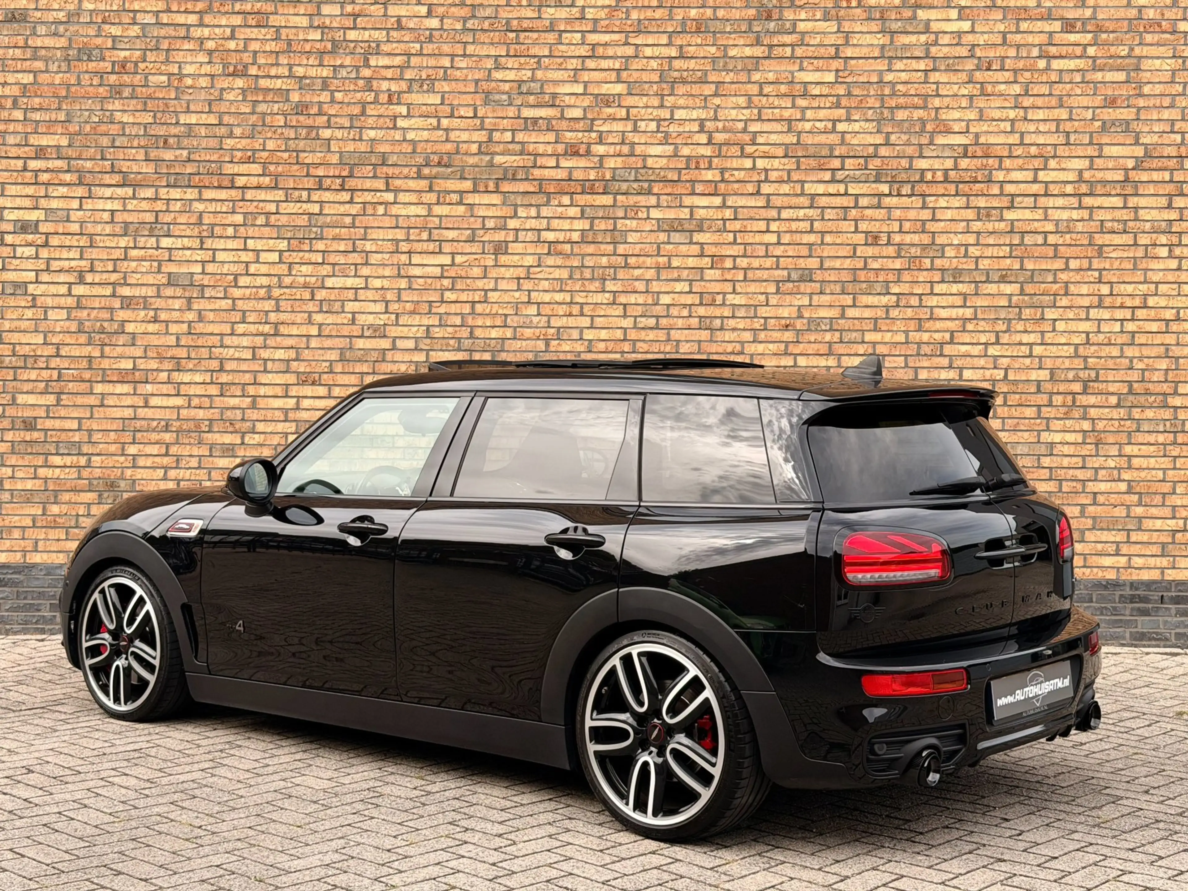 MINI John Cooper Works Clubman 2.0 ALL4 Pano Keyle Apple Pdc — photo 4
