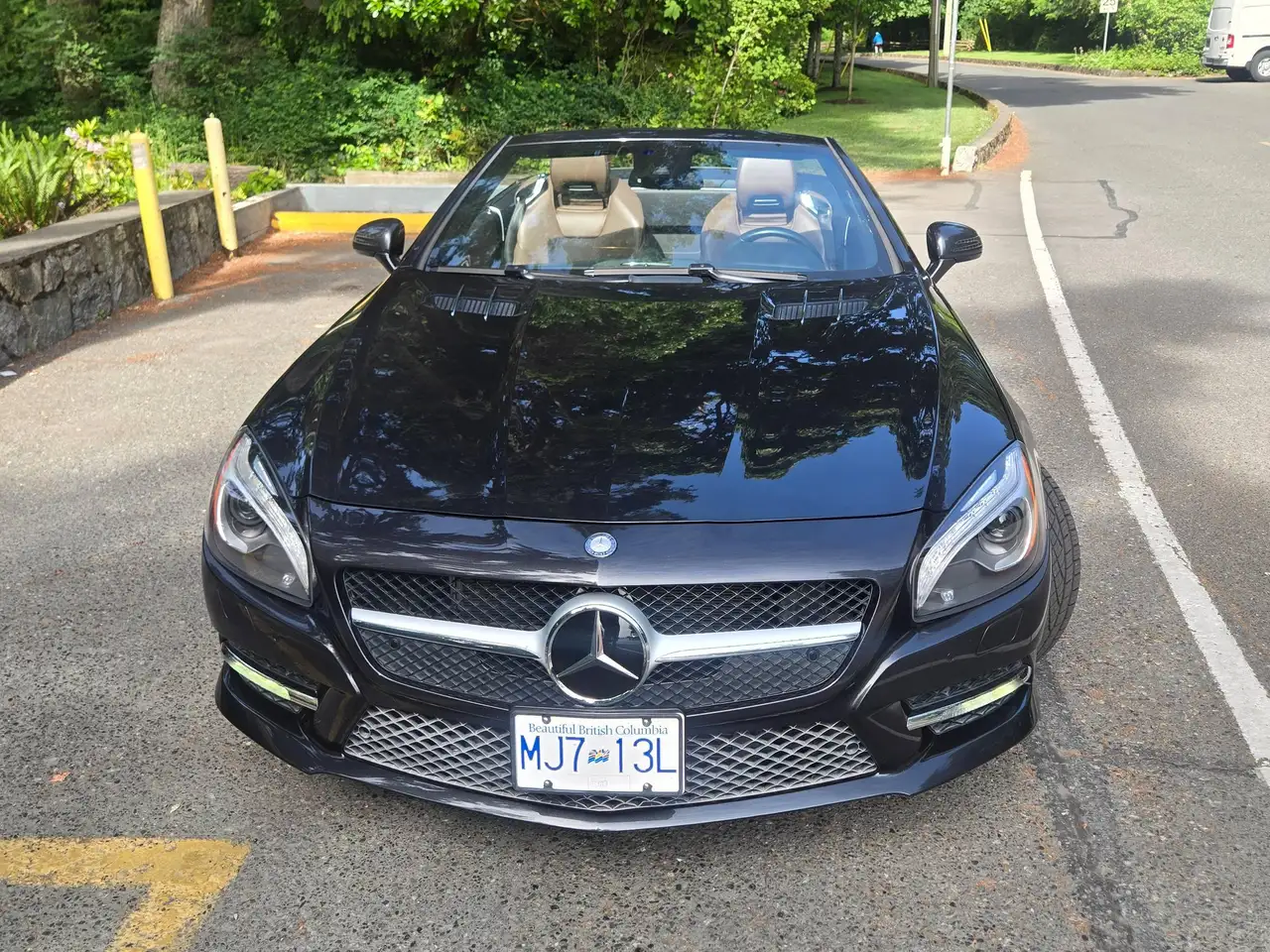 Mercedes-Benz SL снимка Mercedes-Benz SL