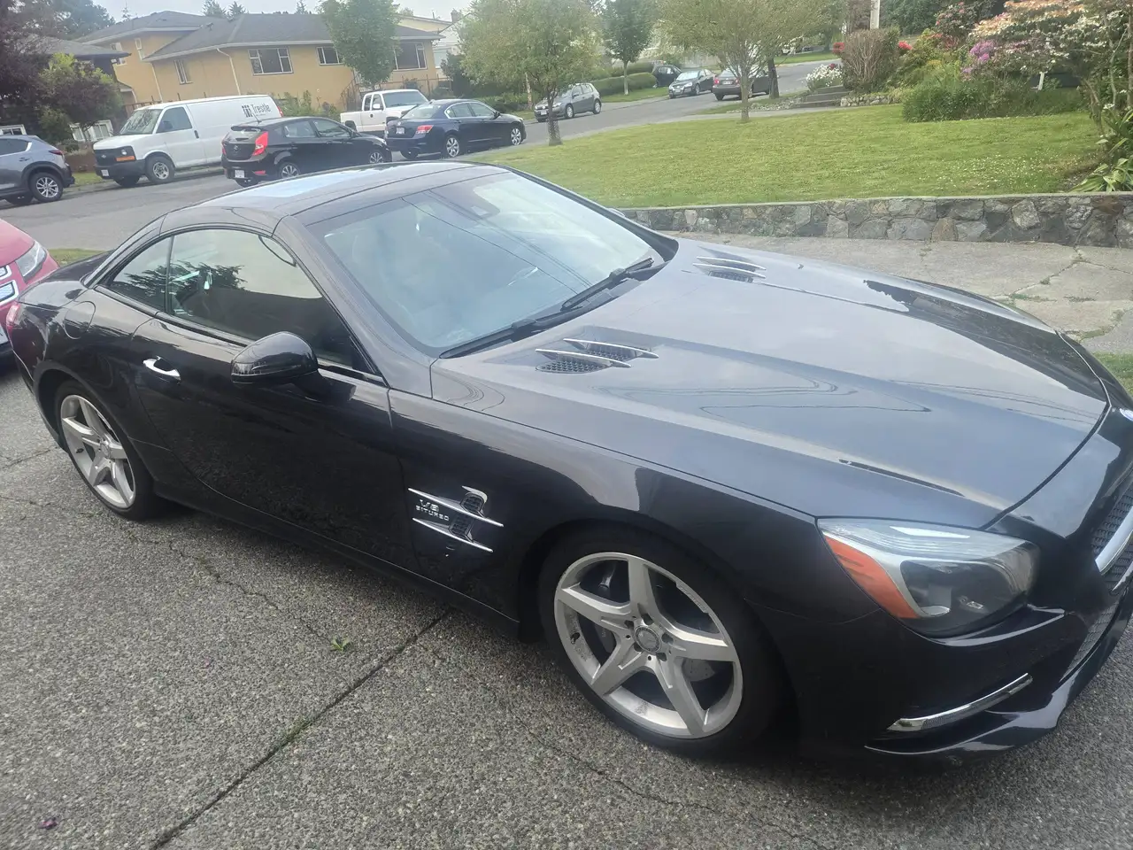 Mercedes-Benz SL снимка Mercedes-Benz SL