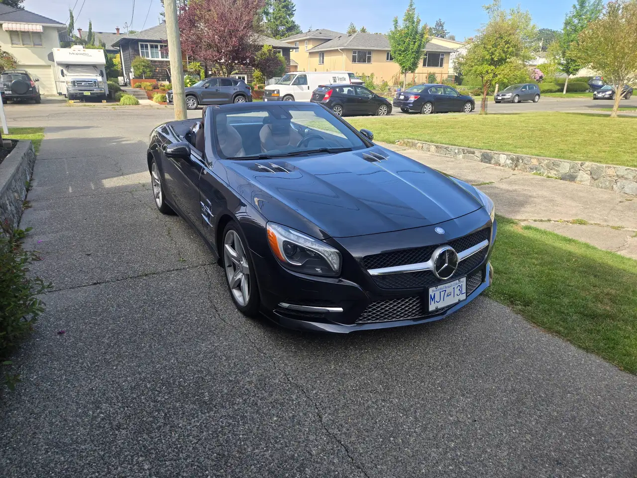 Mercedes-Benz SL снимка Mercedes-Benz SL