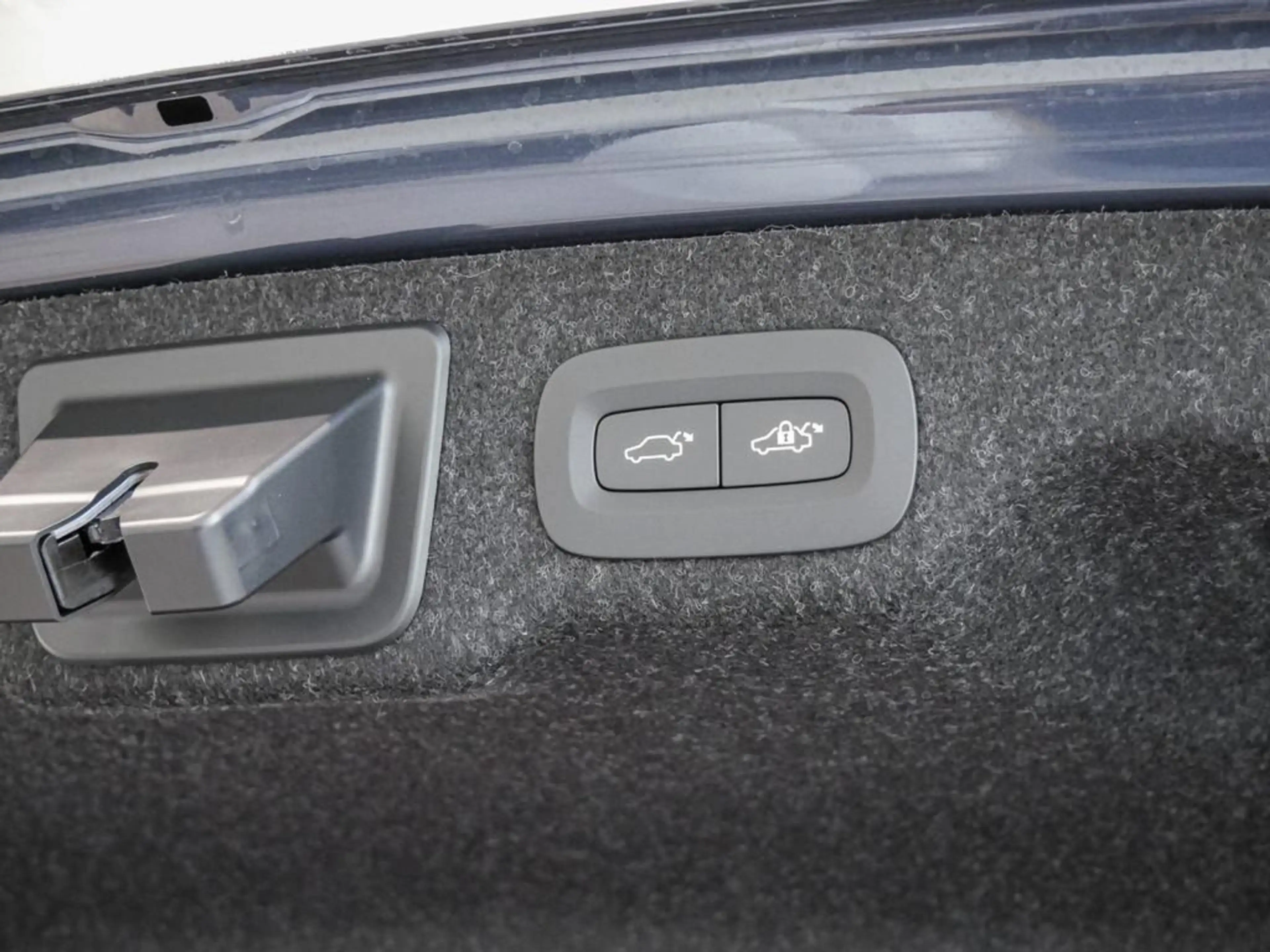 Volvo S90 T8 AWD Ultimate Dark Recharge 360° ACC Pano — photo 10