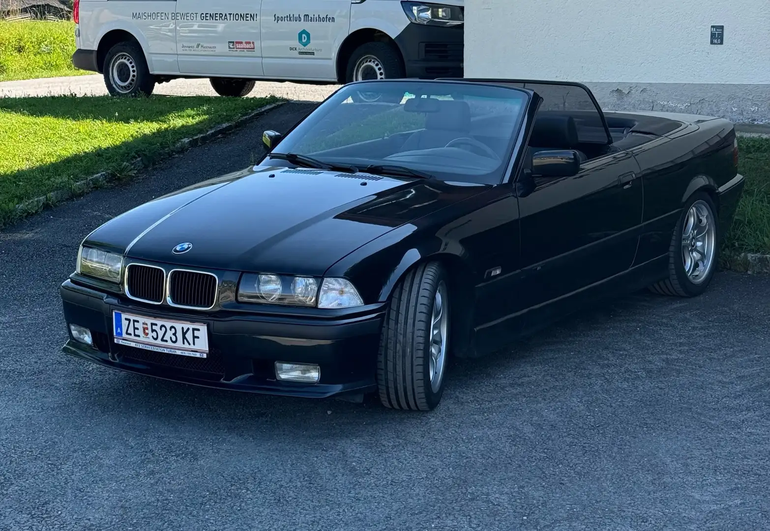 BMW 318 318i Cabrio - 1