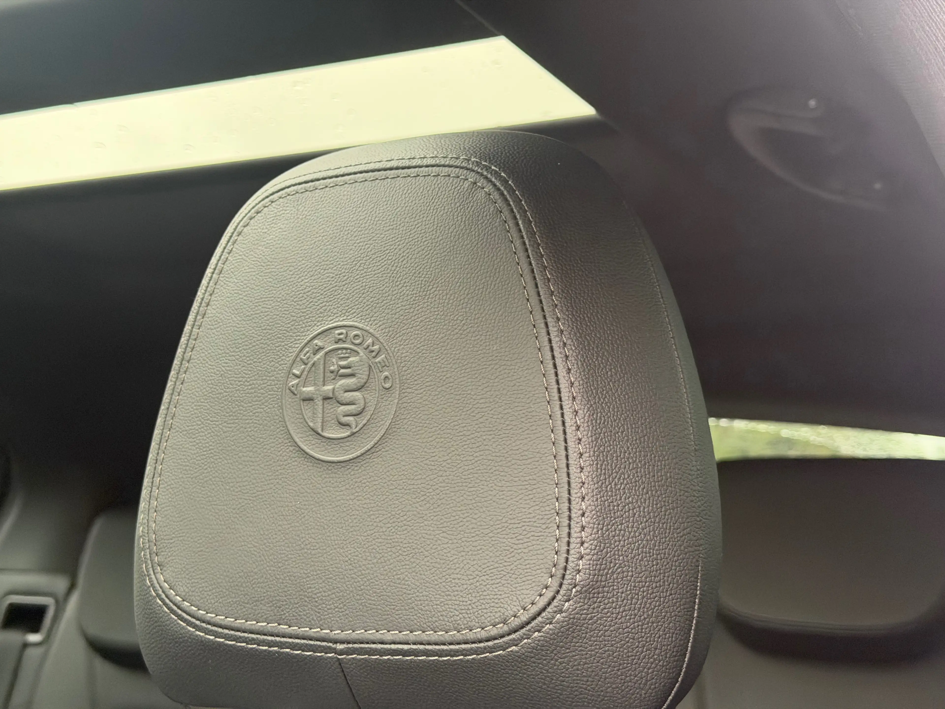 Alfa Romeo Stelvio *VELOCE*SPRINT*1er propriétaire* — photo 7
