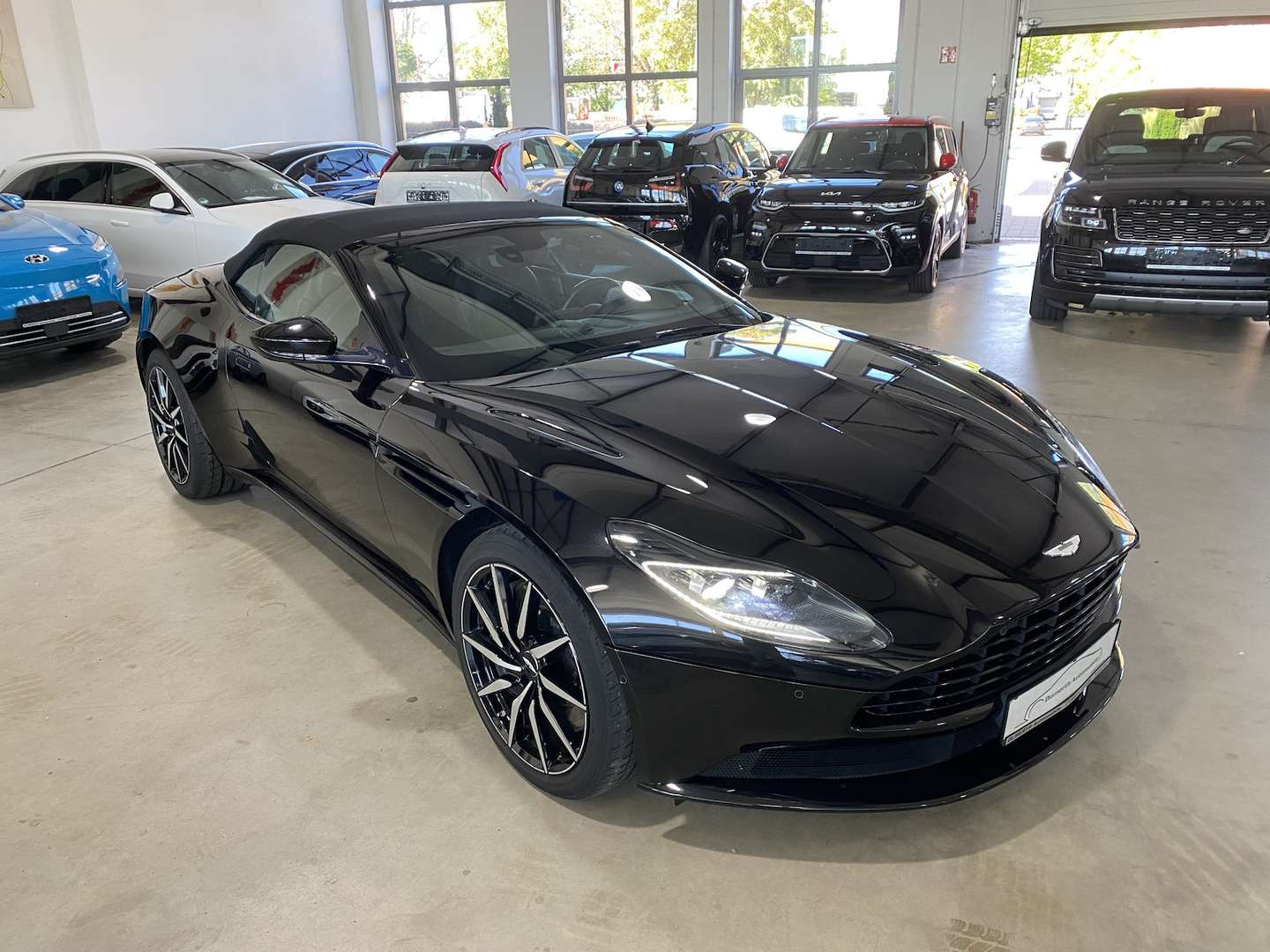 Aston Martin DB11 Volante 4.0 V8 BlackPack -  - Joinsteer - #1