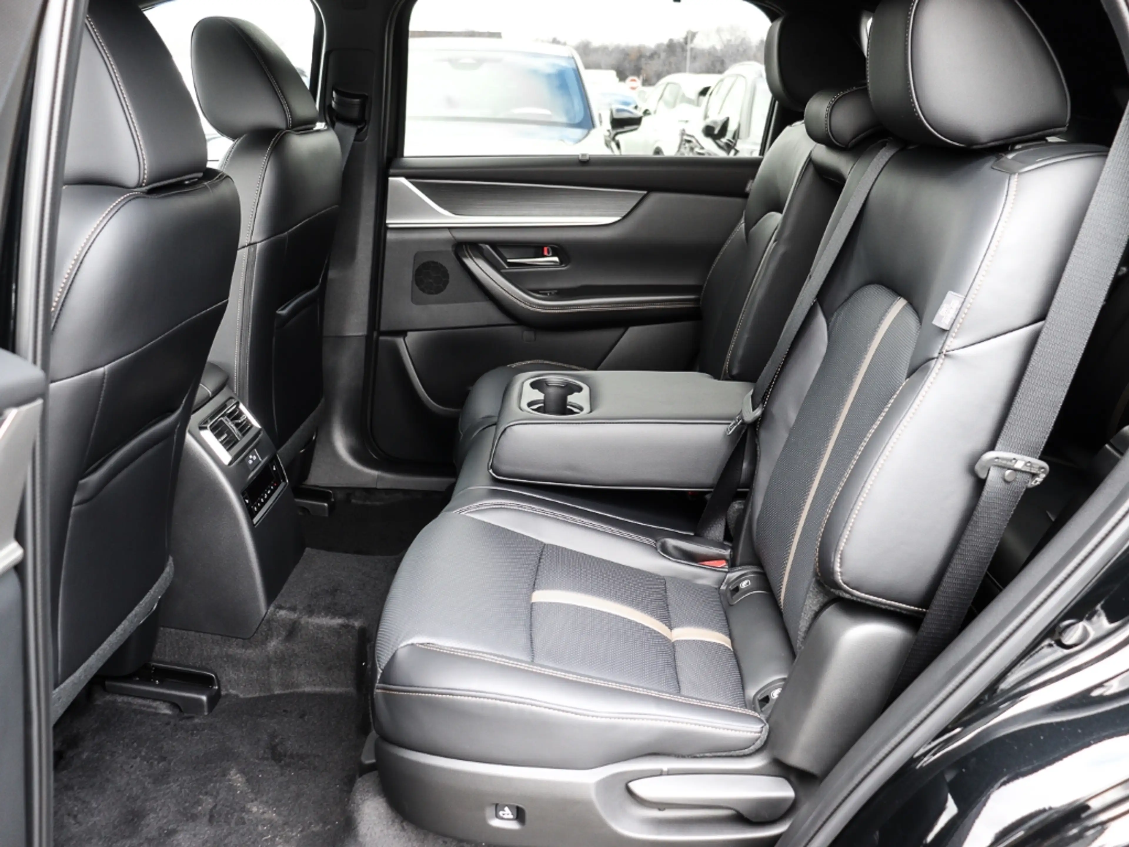 Mazda CX-80 2026 3.3L e-SKYACTIV D 254ps 8AT AWD Homura COSO B — photo 14