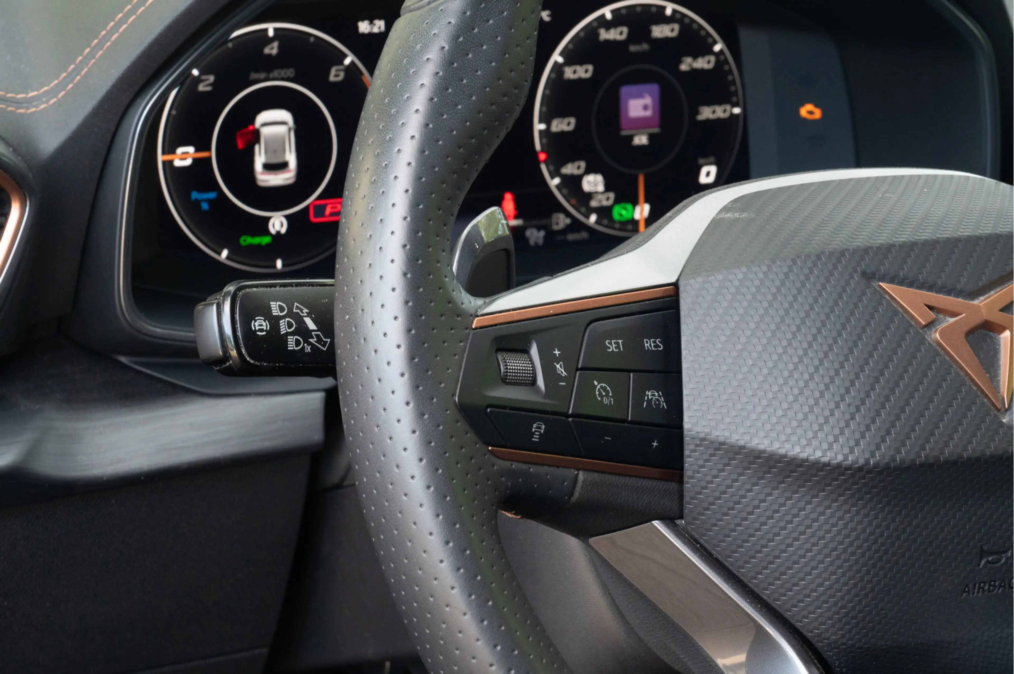 CUPRA Formentor 1.4 e-Hybrid Performance | El. Trekhaak | ACC | Do — photo 20