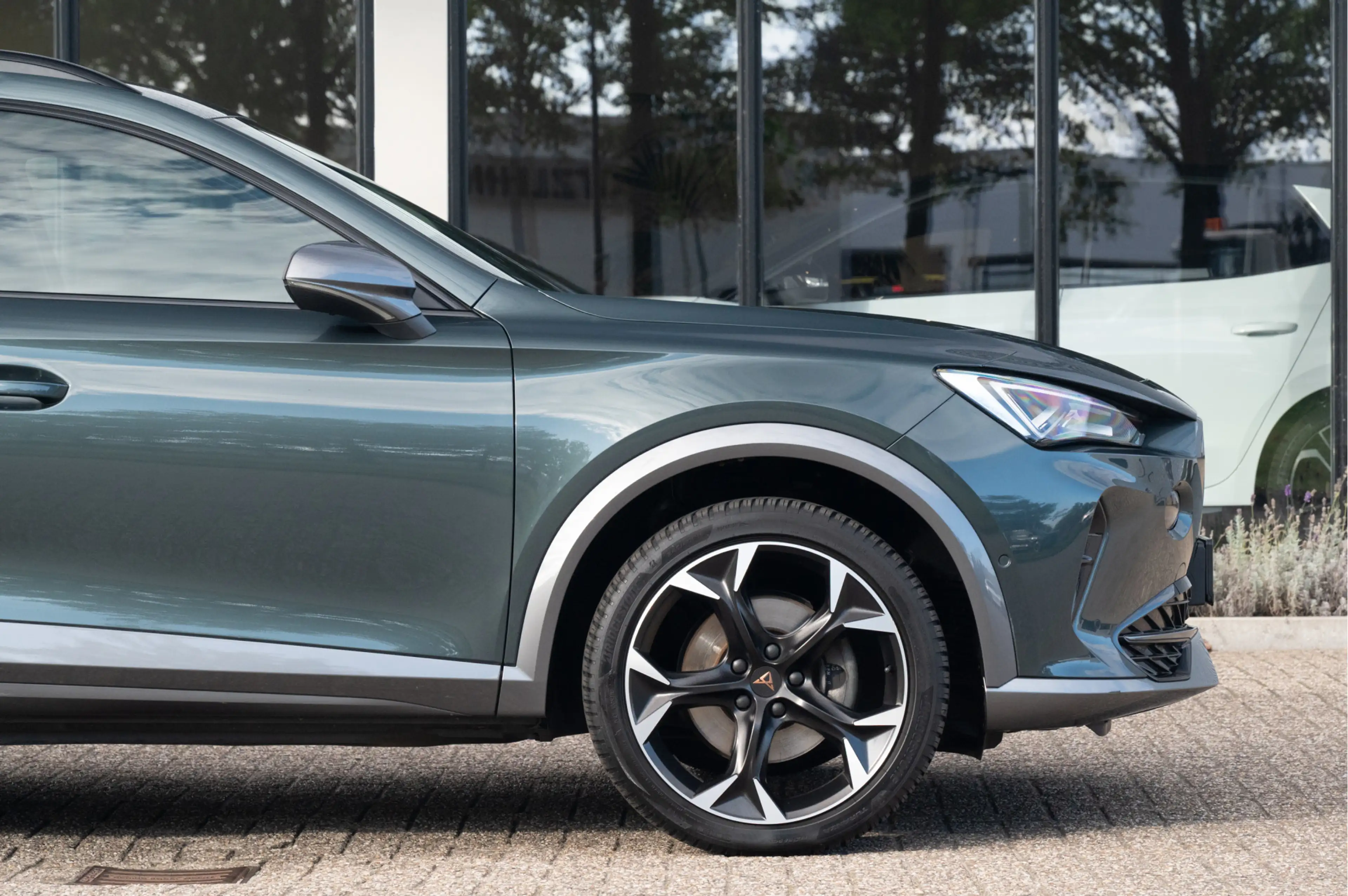 CUPRA Formentor 1.4 e-Hybrid Performance | El. Trekhaak | ACC | Do — photo 8