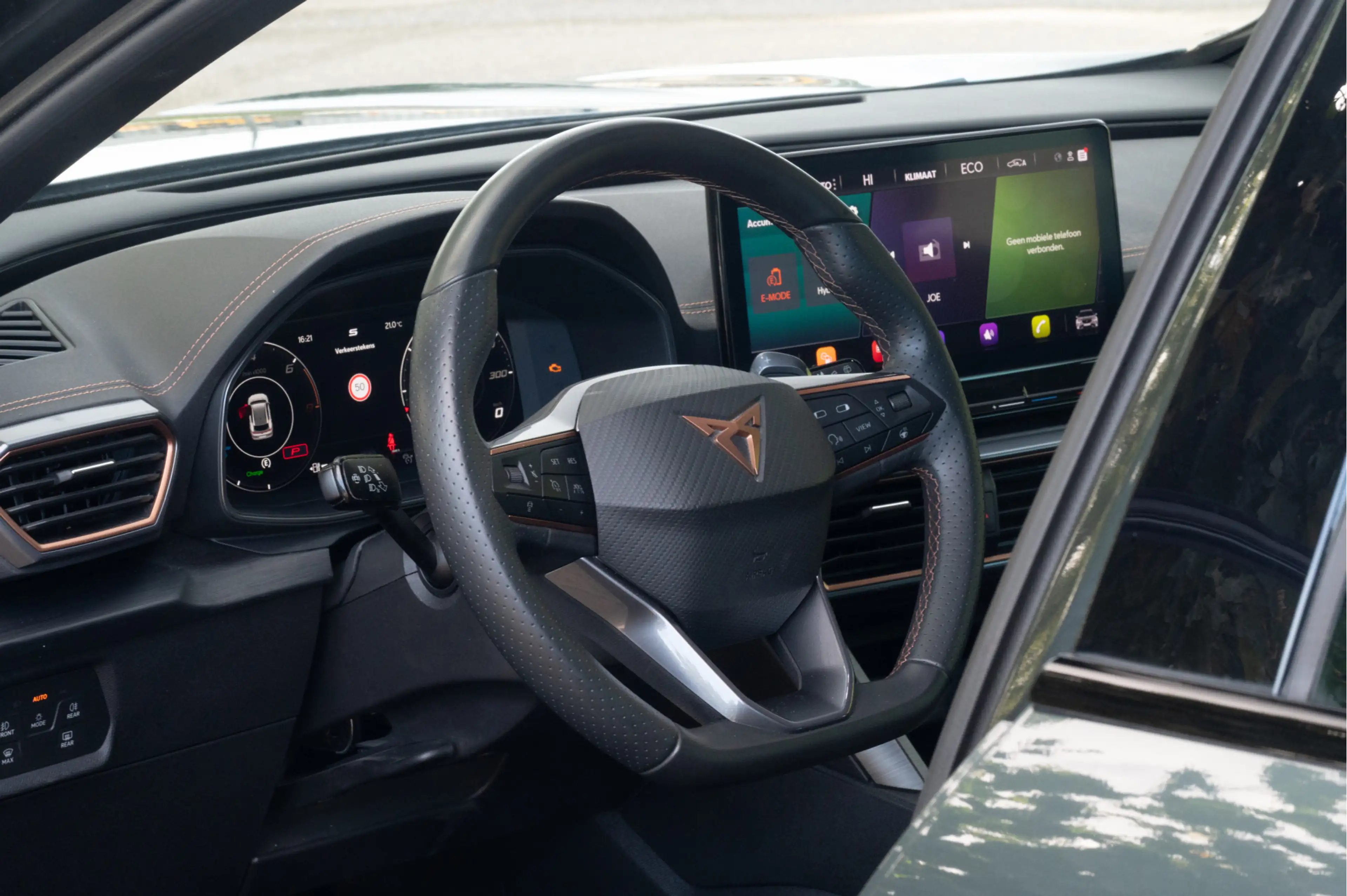 CUPRA Formentor 1.4 e-Hybrid Performance | El. Trekhaak | ACC | Do — photo 17