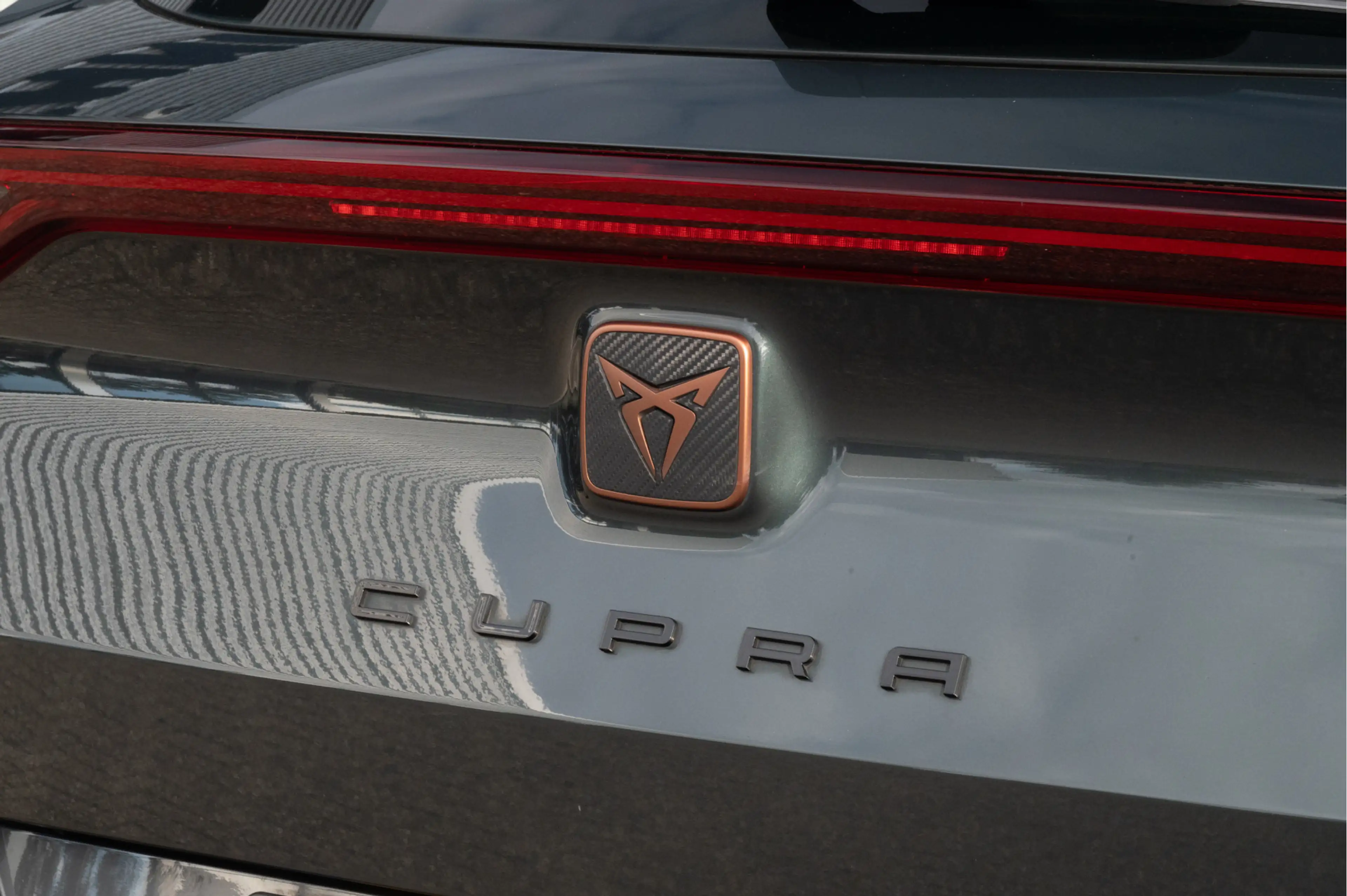 CUPRA Formentor 1.4 e-Hybrid Performance | El. Trekhaak | ACC | Do — photo 11