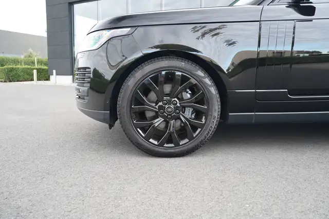 Land Rover Range Rover view 7