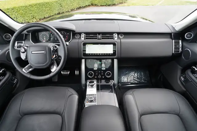 Land Rover Range Rover view 28