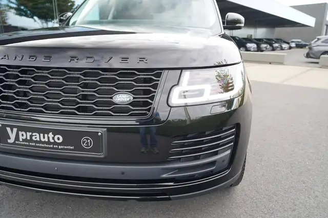 Land Rover Range Rover view 5