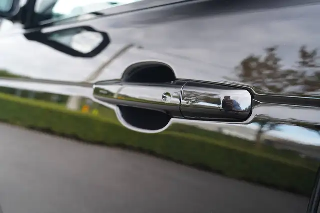 Land Rover Range Rover view 9