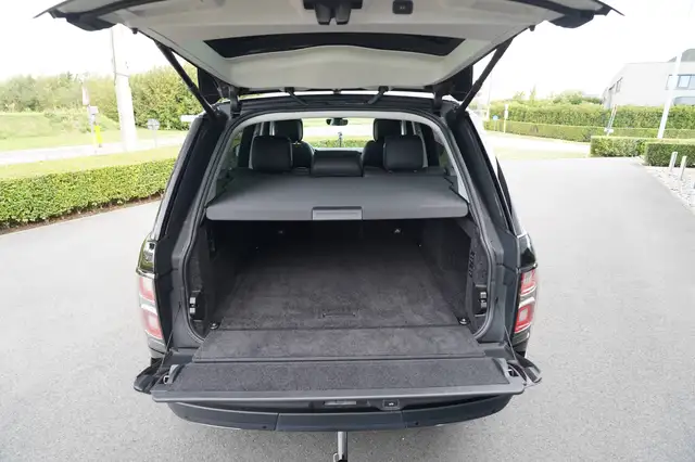 Land Rover Range Rover view 14