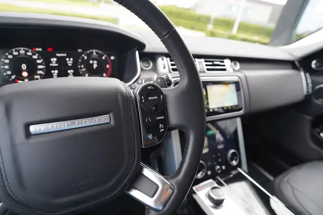 Land Rover Range Rover view 25