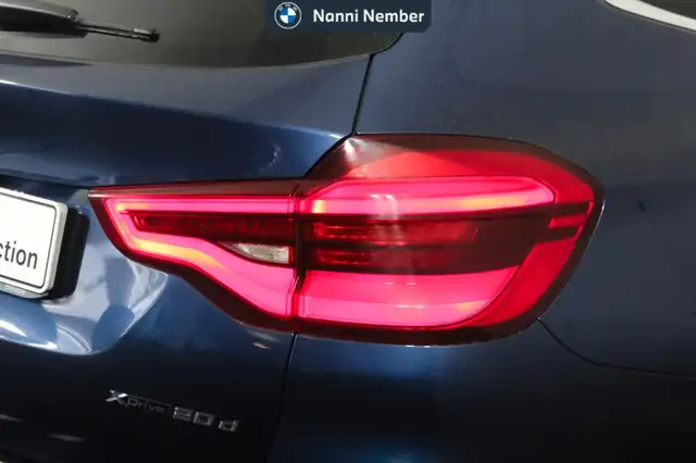 BMW X3 view 6