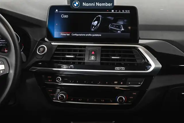 BMW X3 view 11
