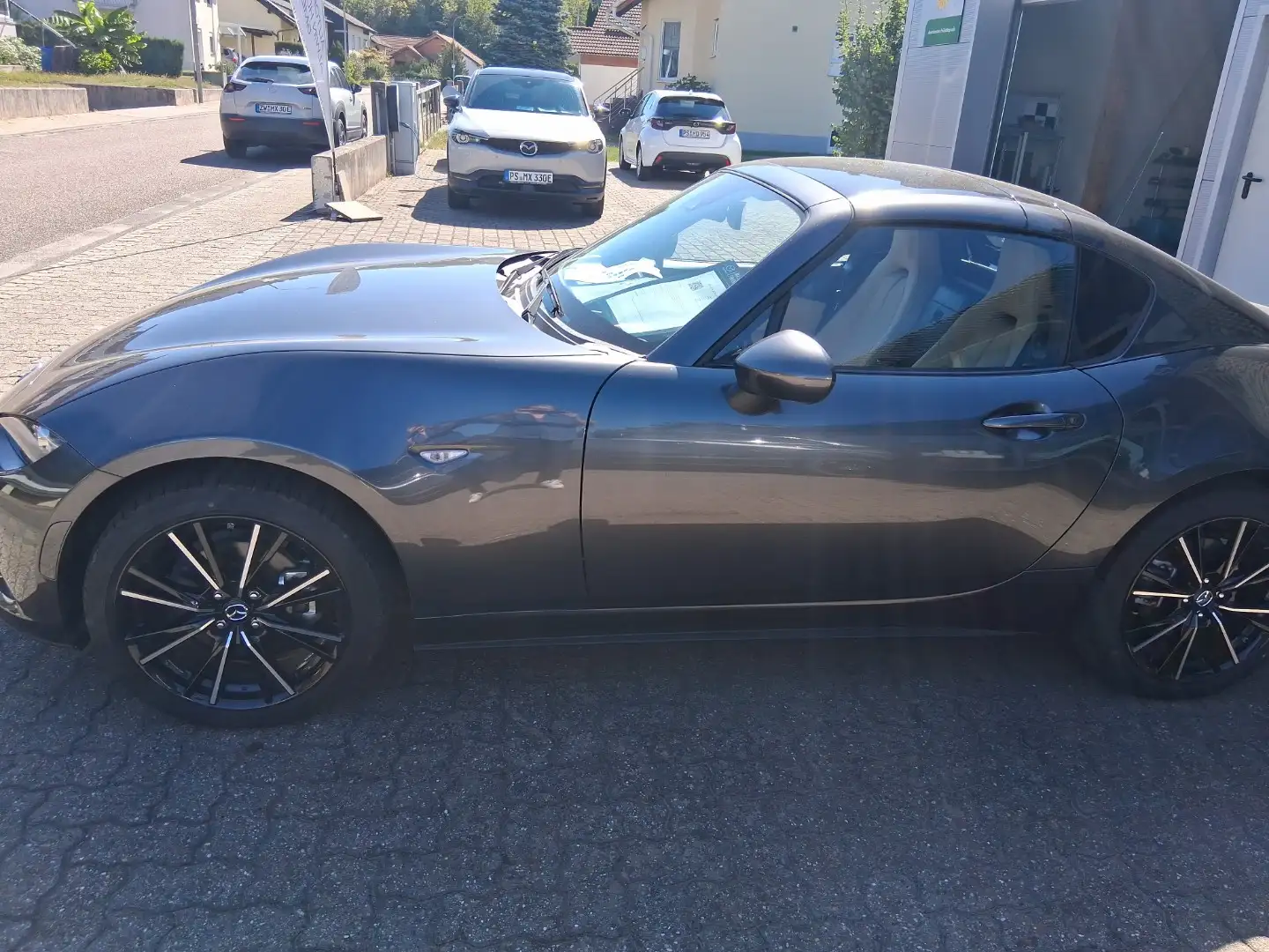 Mazda MX-5 2.0L SKYACTIV-G (184 hp) Grau - 2