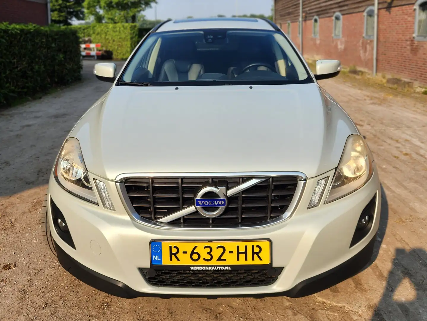 Volvo XC60 XC60 2.4D AWD Summum Wit - 2