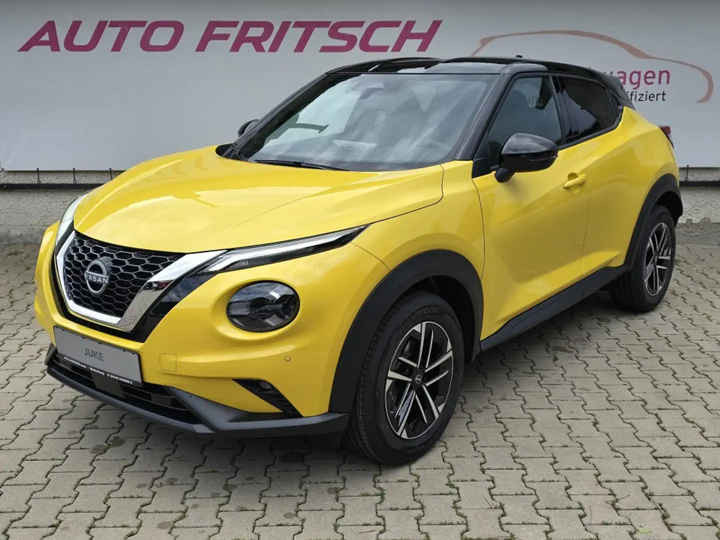 Nissan Juke 1.0 DIG-T 114 PS 6MT N-Connecta Winter II 2 Farben Gelb - 2