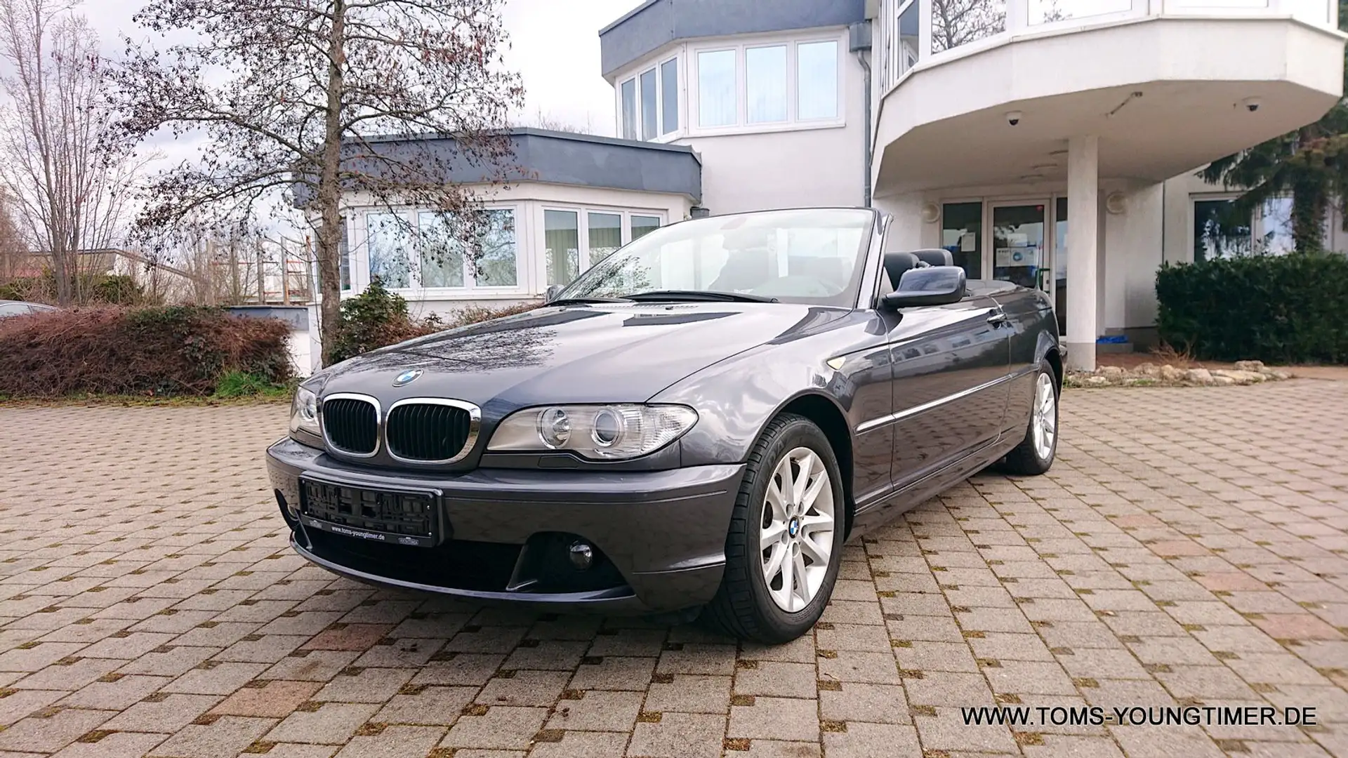 BMW 318 Ci Cabrio (E46) -Facelift-Xenon-Klimaaut.-Leder- Grau - 1