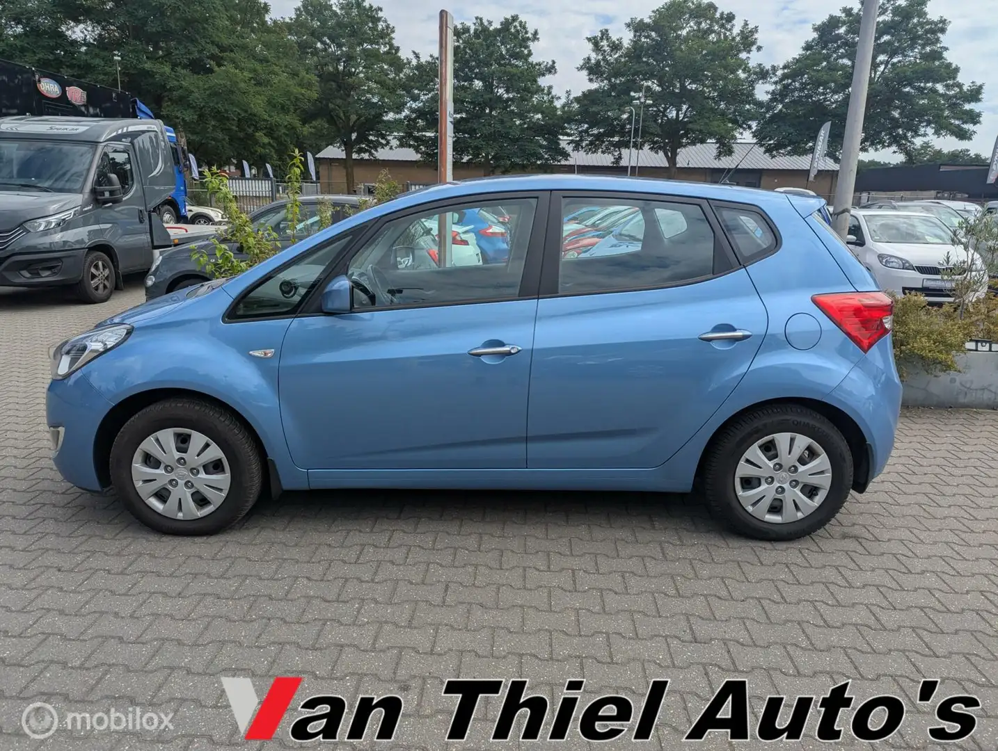 Hyundai iX20 1.4i Go! Blau - 2