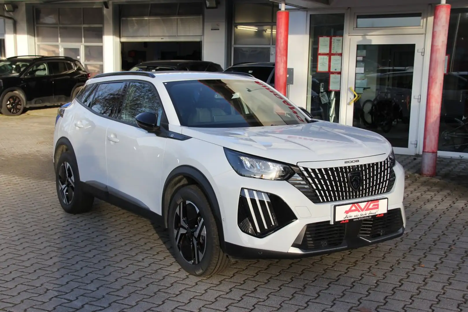 Peugeot 2008 Elektro 136PS Allure LED SmartLink Temp 17Z Blanco - 1