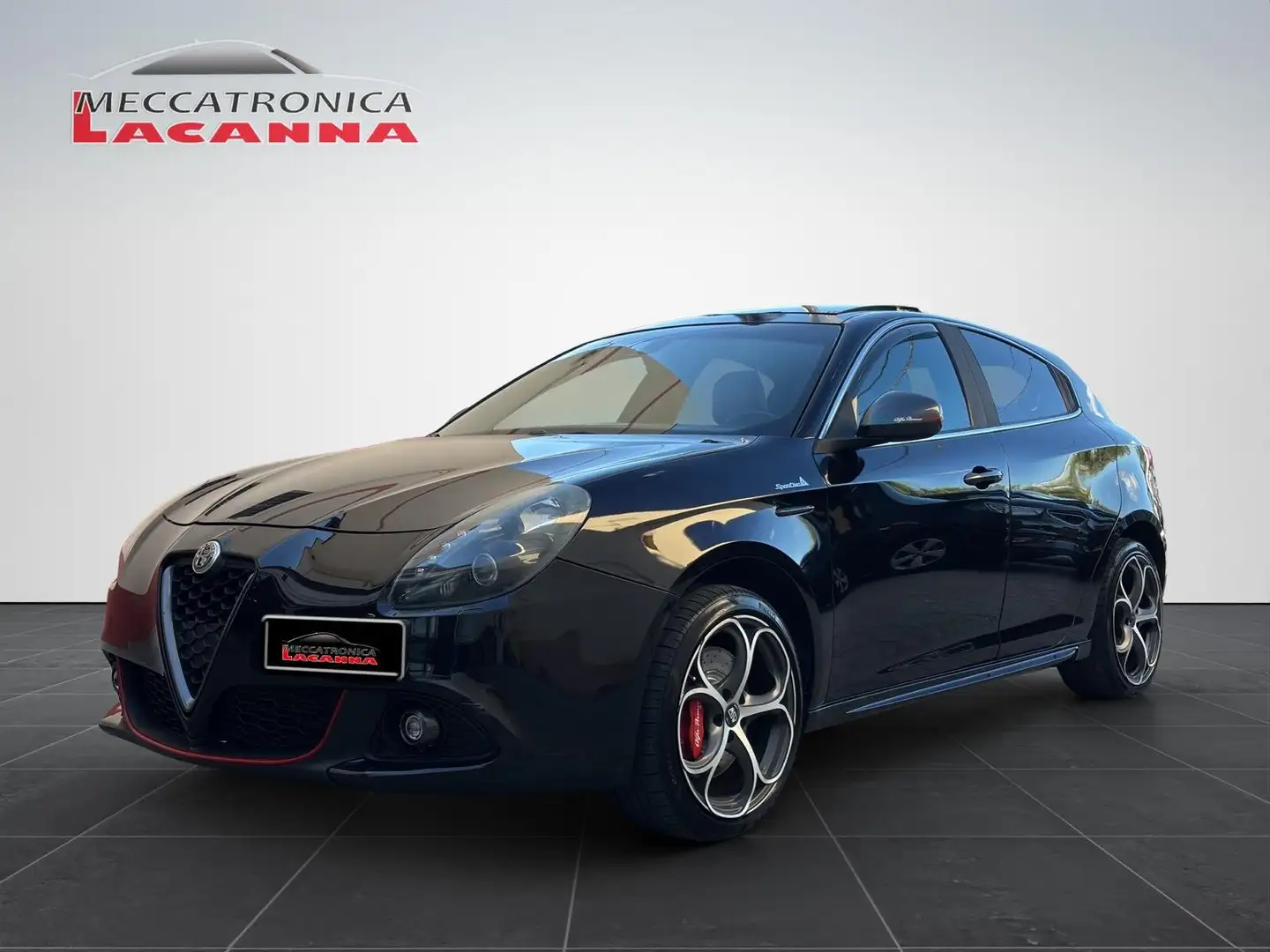 Alfa Romeo Giulietta Giulietta III 2010 2.0 jtdm(2) Distinctive 170cv Чорний - 1