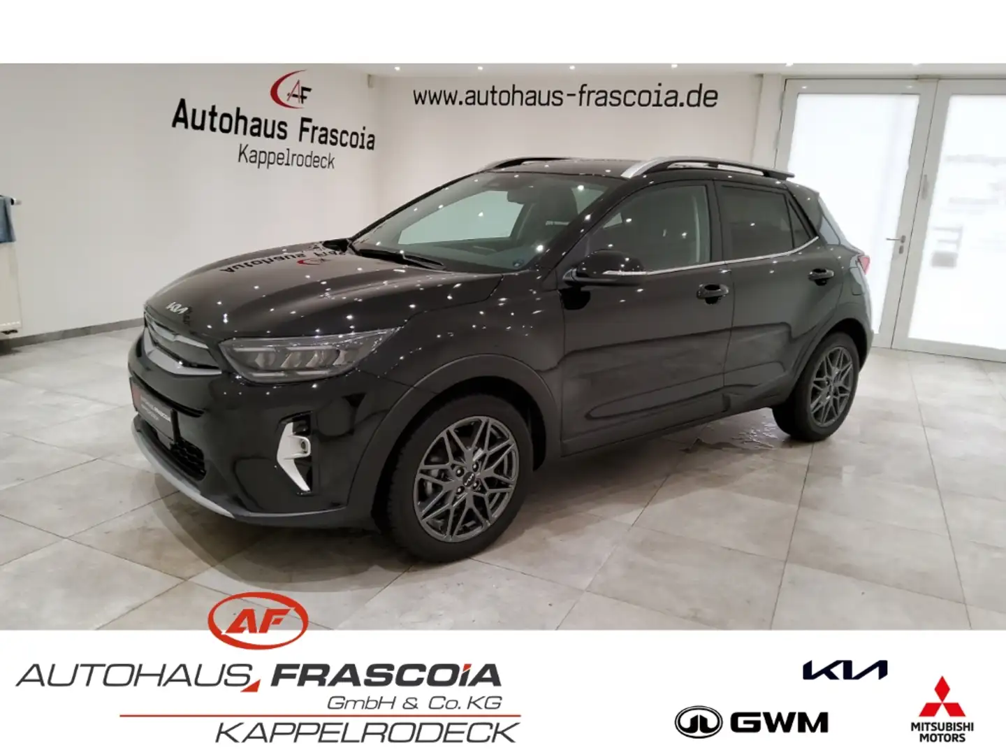 Kia Stonic Nightline Edition 1.0 T-GDI Mild-Hybrid Navi LED P Černá - 1