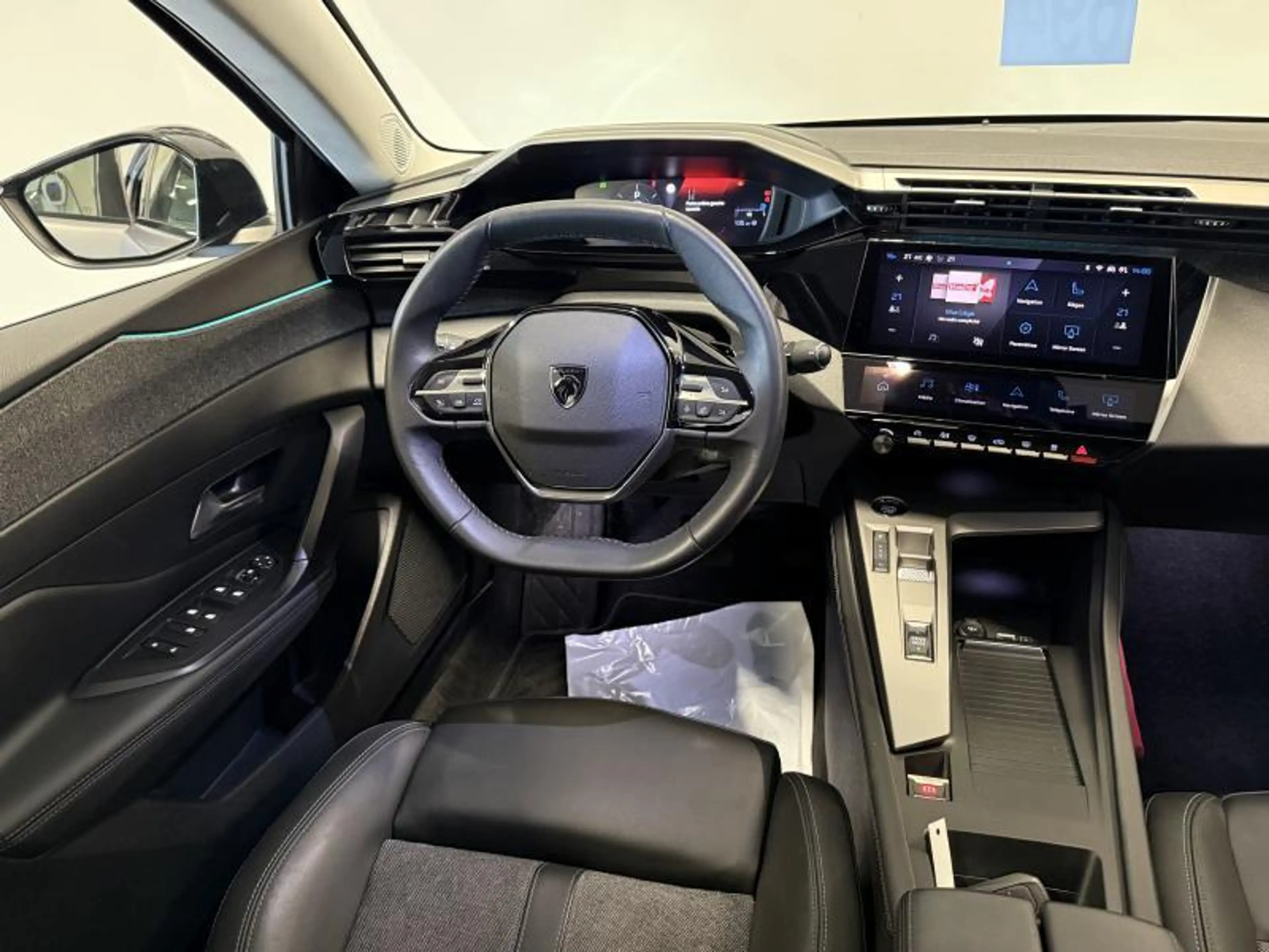 Peugeot 408 Allure Pack-GPS-CAMERA — photo 9
