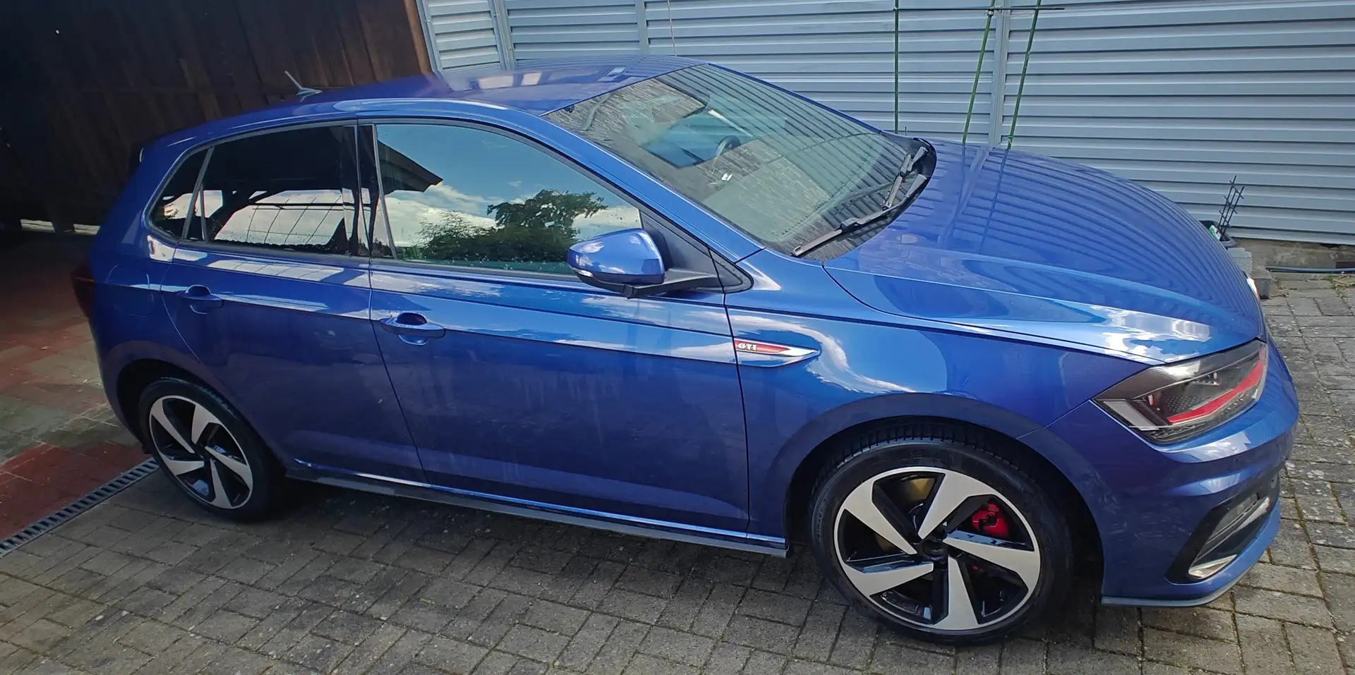 Volkswagen Polo GTI Polo 2.0 TSI DSGGTI Blau - 2