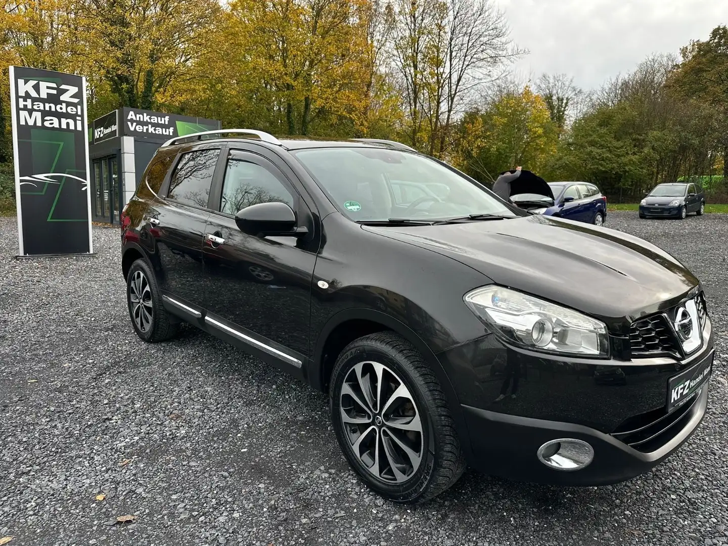 Nissan Qashqai +2 I-Way*NAVI*TEM*7-SITZER Schwarz - 1