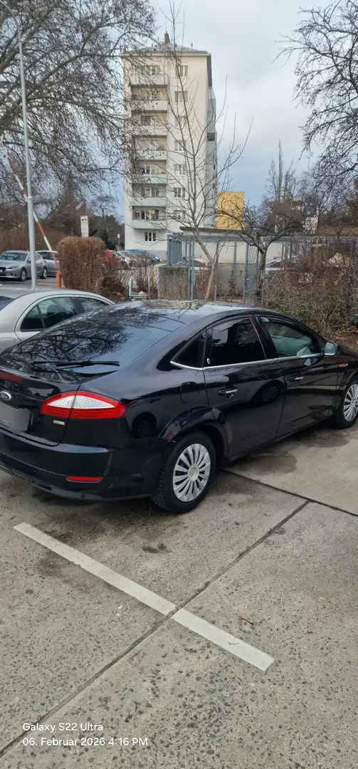 Ford Mondeo Ghia 2,0 TDCi DPF - 2