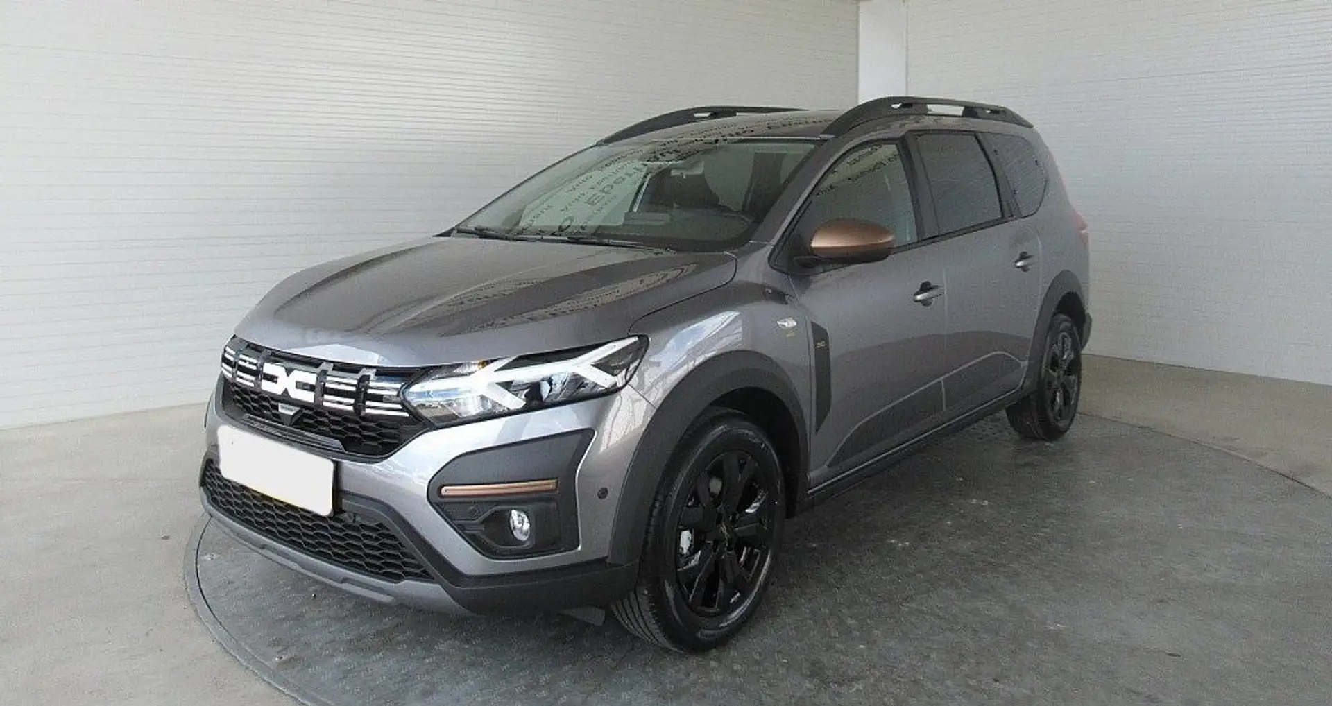 Dacia Jogger 1.0 TCe GPL 100 CV Grau - 1
