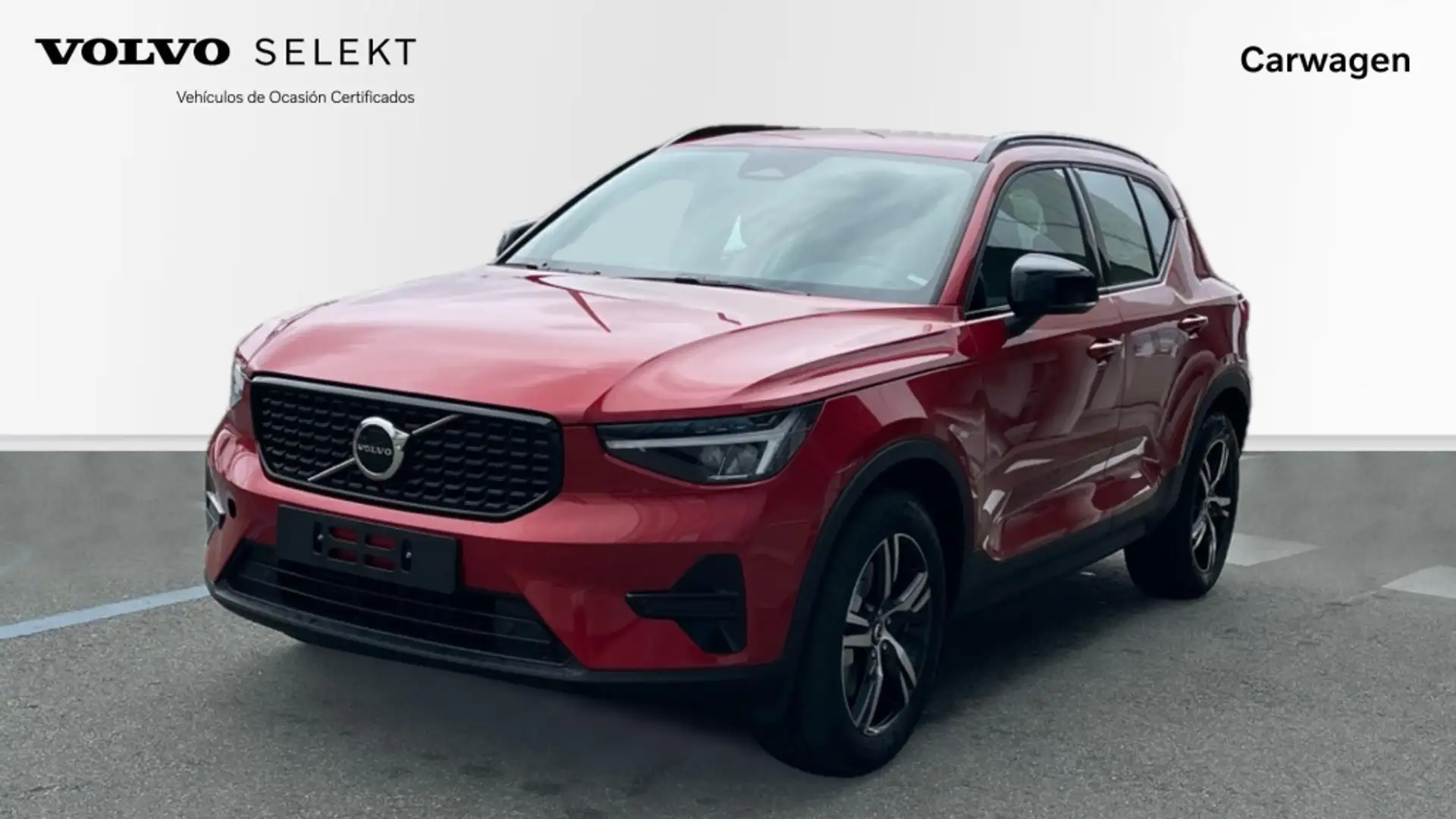 Volvo XC40 B3 Plus Aut. Rouge - 1