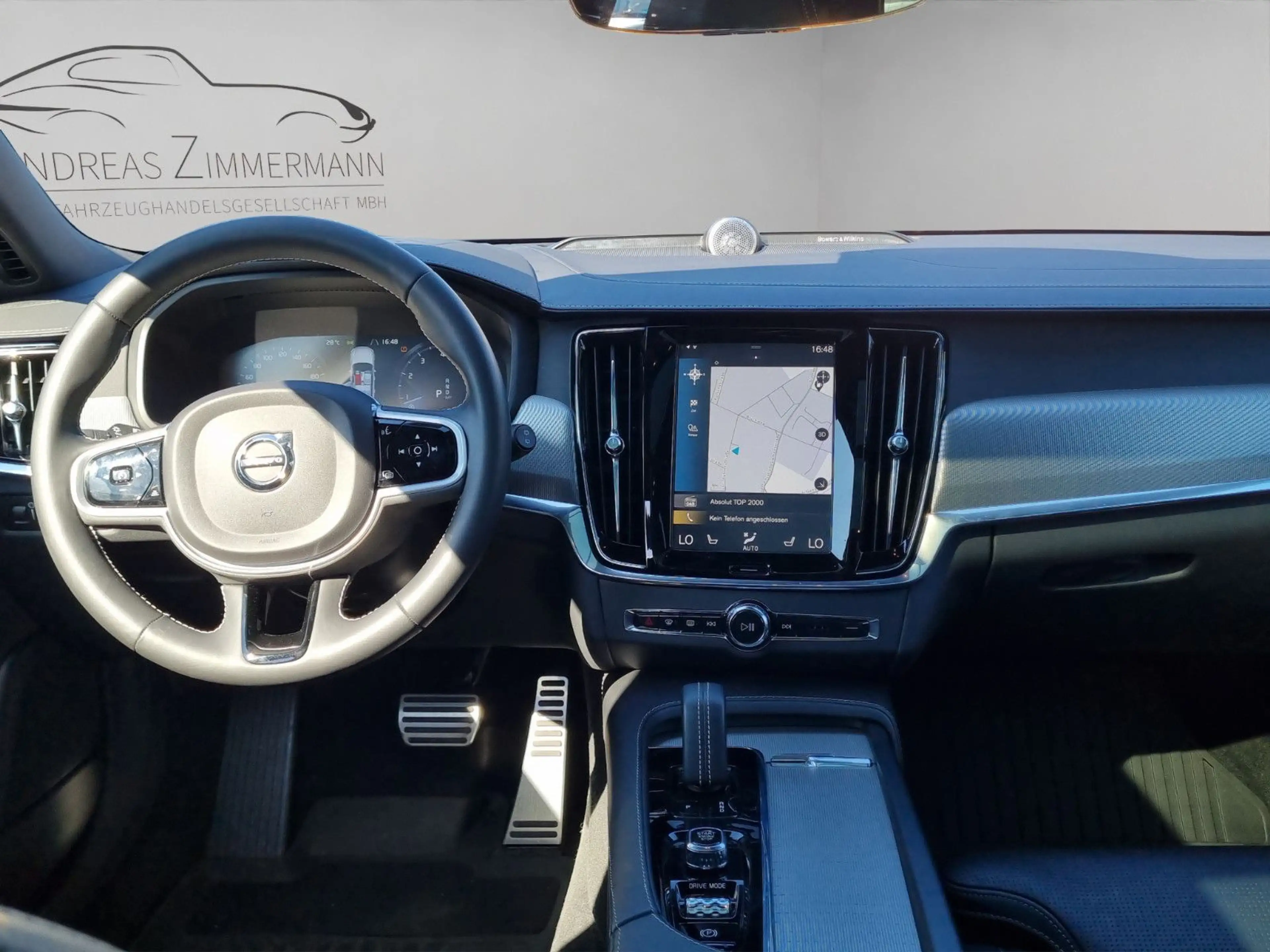 Volvo V90 B6 R-Design AWD XENIUM/PANO/WINTER PRO/4C/BW — photo 10
