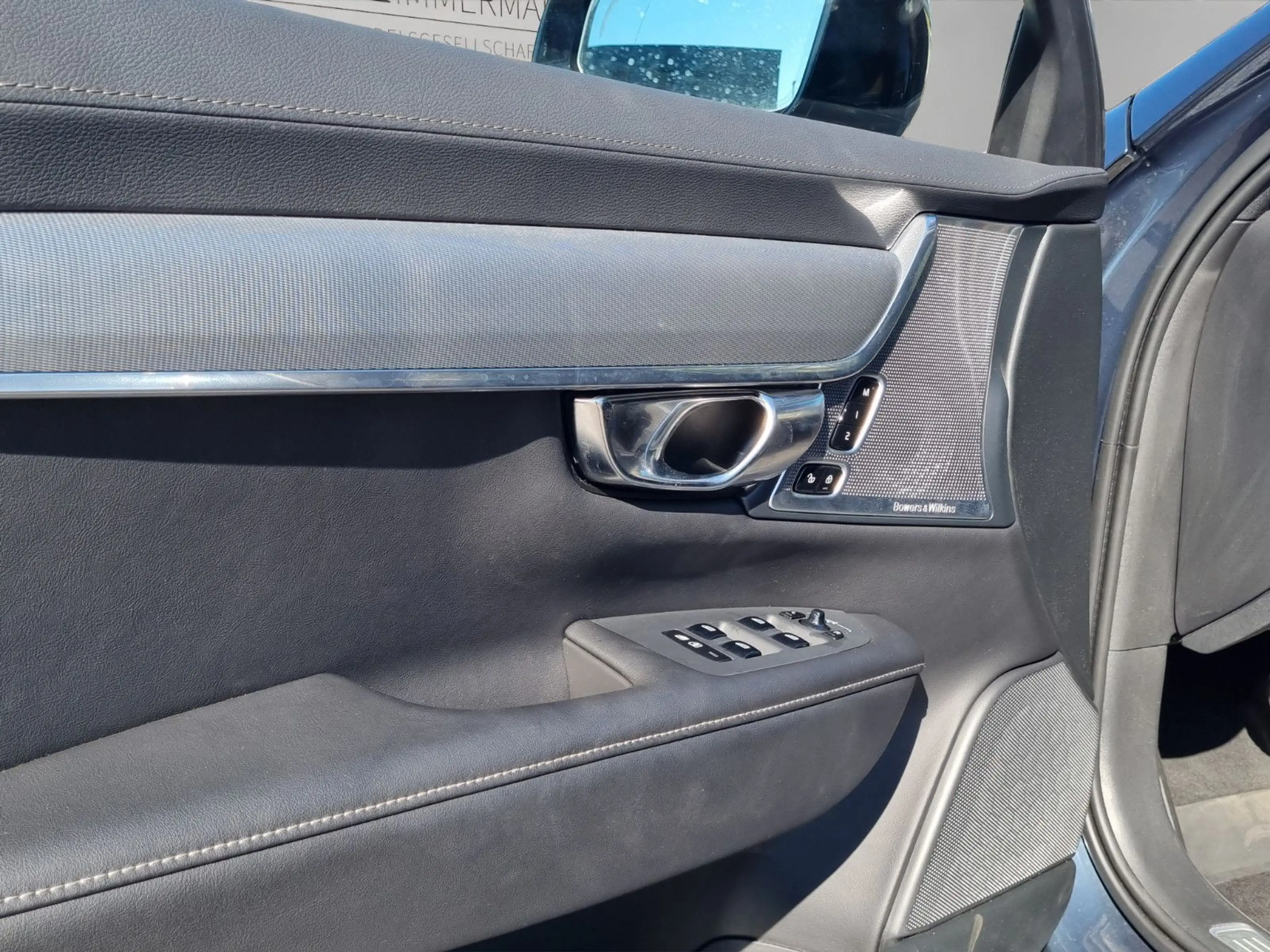 Volvo V90 B6 R-Design AWD XENIUM/PANO/WINTER PRO/4C/BW — photo 12