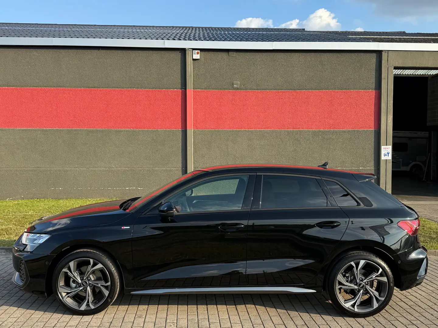 Audi A3 Sportback 35 TFSI S Line 110KW S tronic New Model Noir - 2