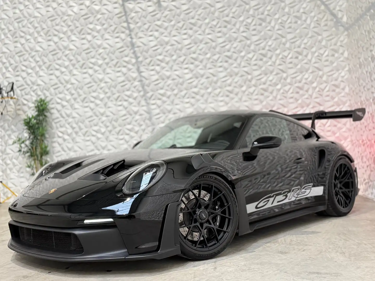 Porsche 992 911 GT3 RS 4.0 / Weissach / Clubsport / Lift / PPF Negro - 1